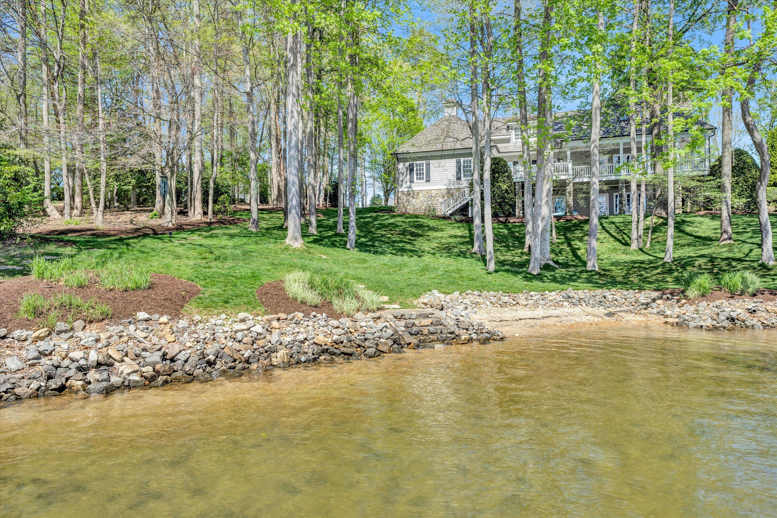 330 Upland Shores DR