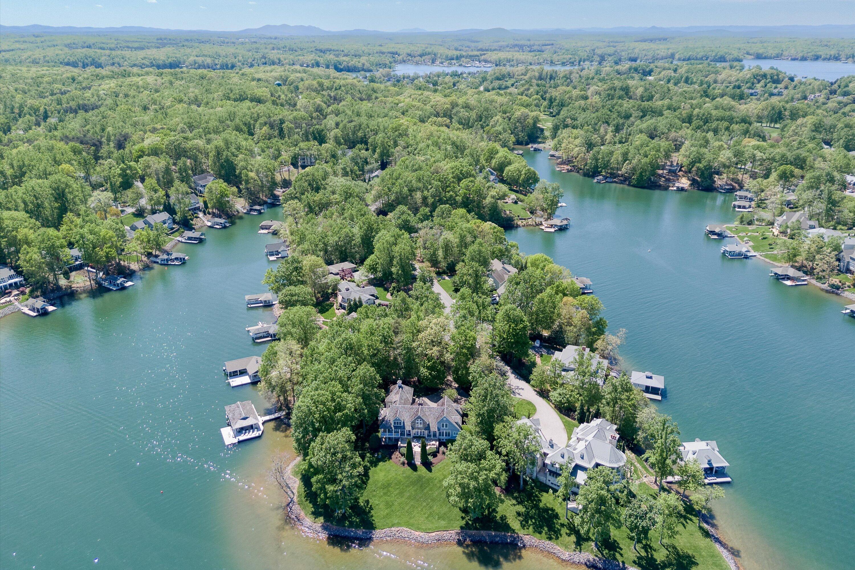 330 Upland Shores DR