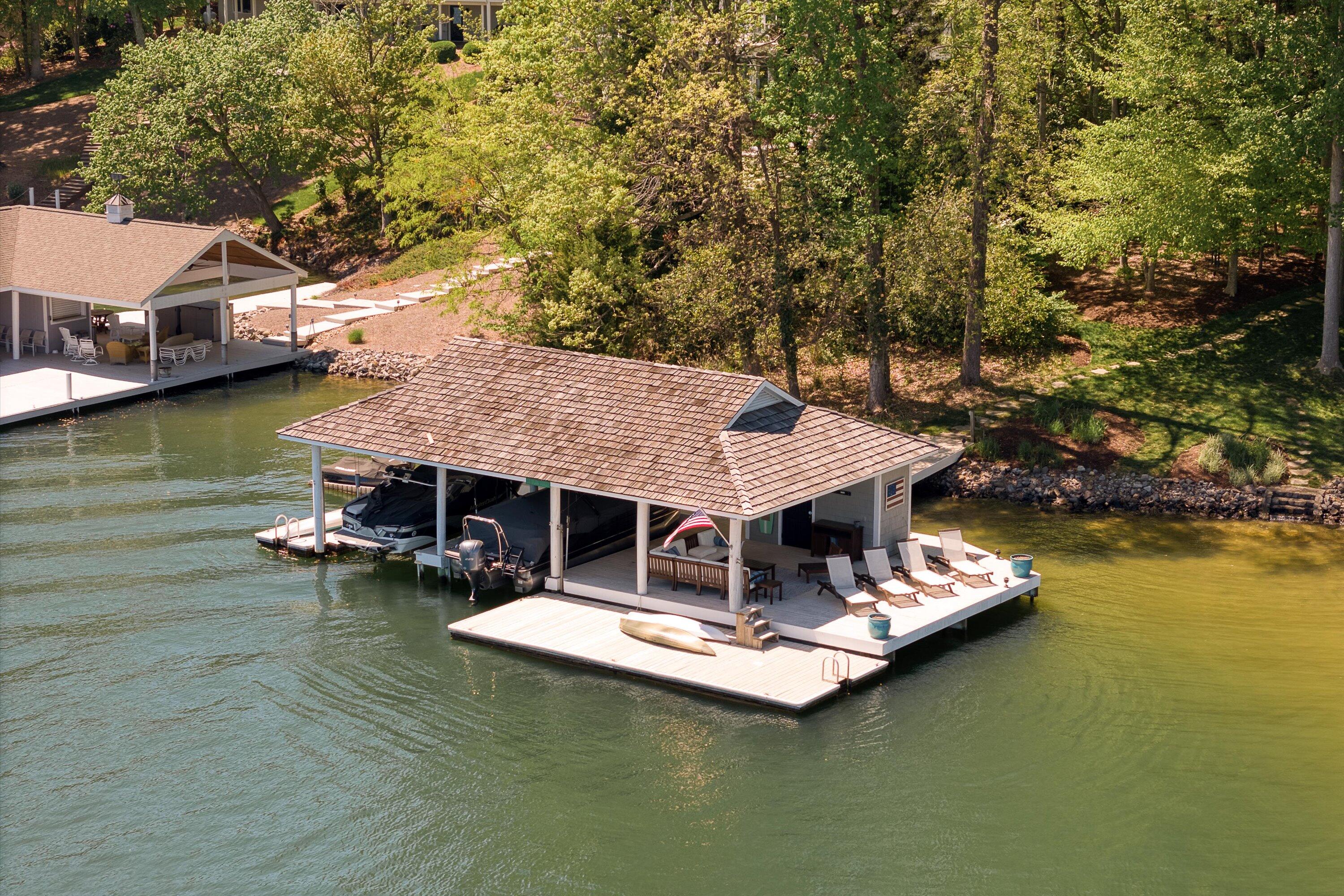 330 Upland Shores DR