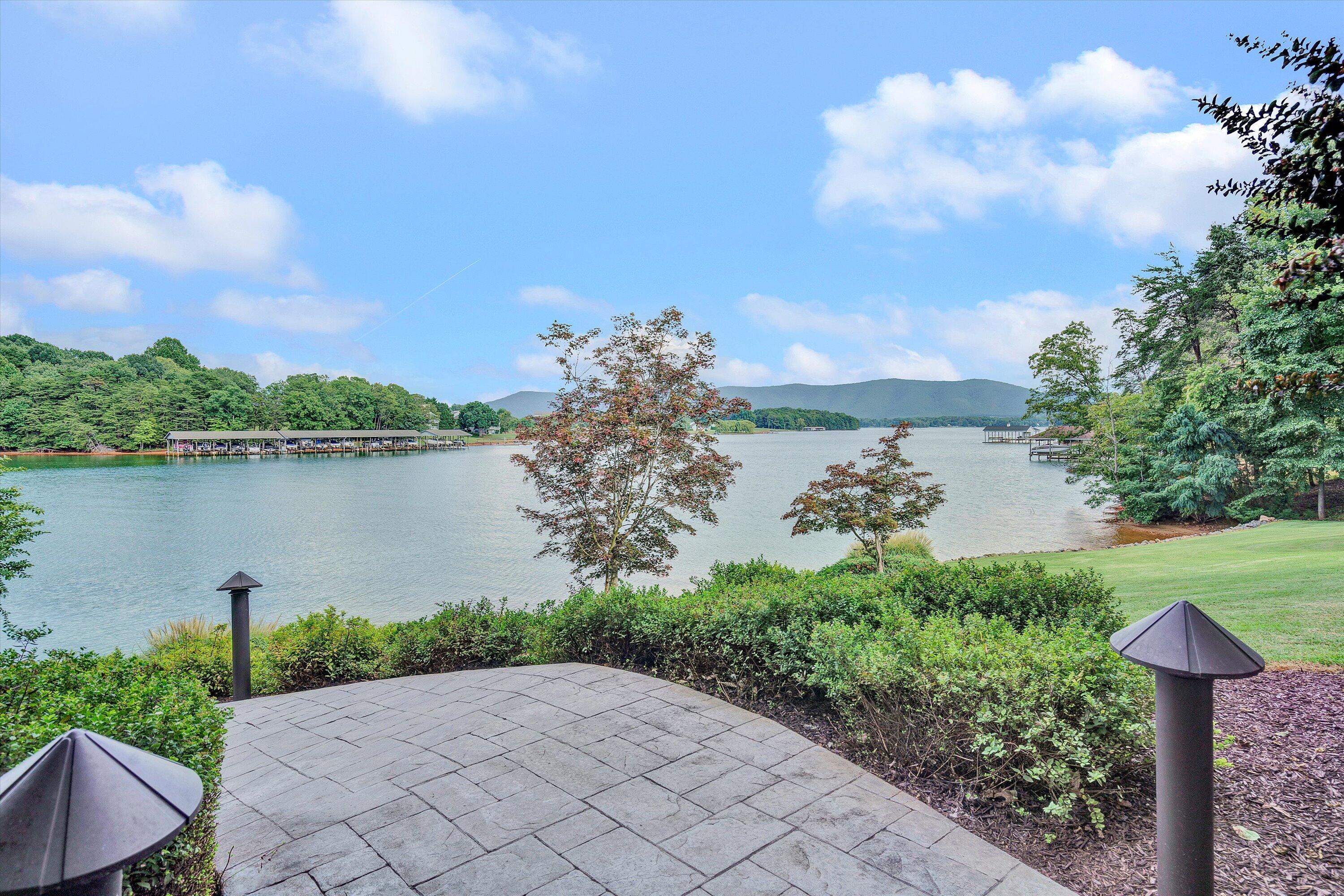 15 Tranquility RD