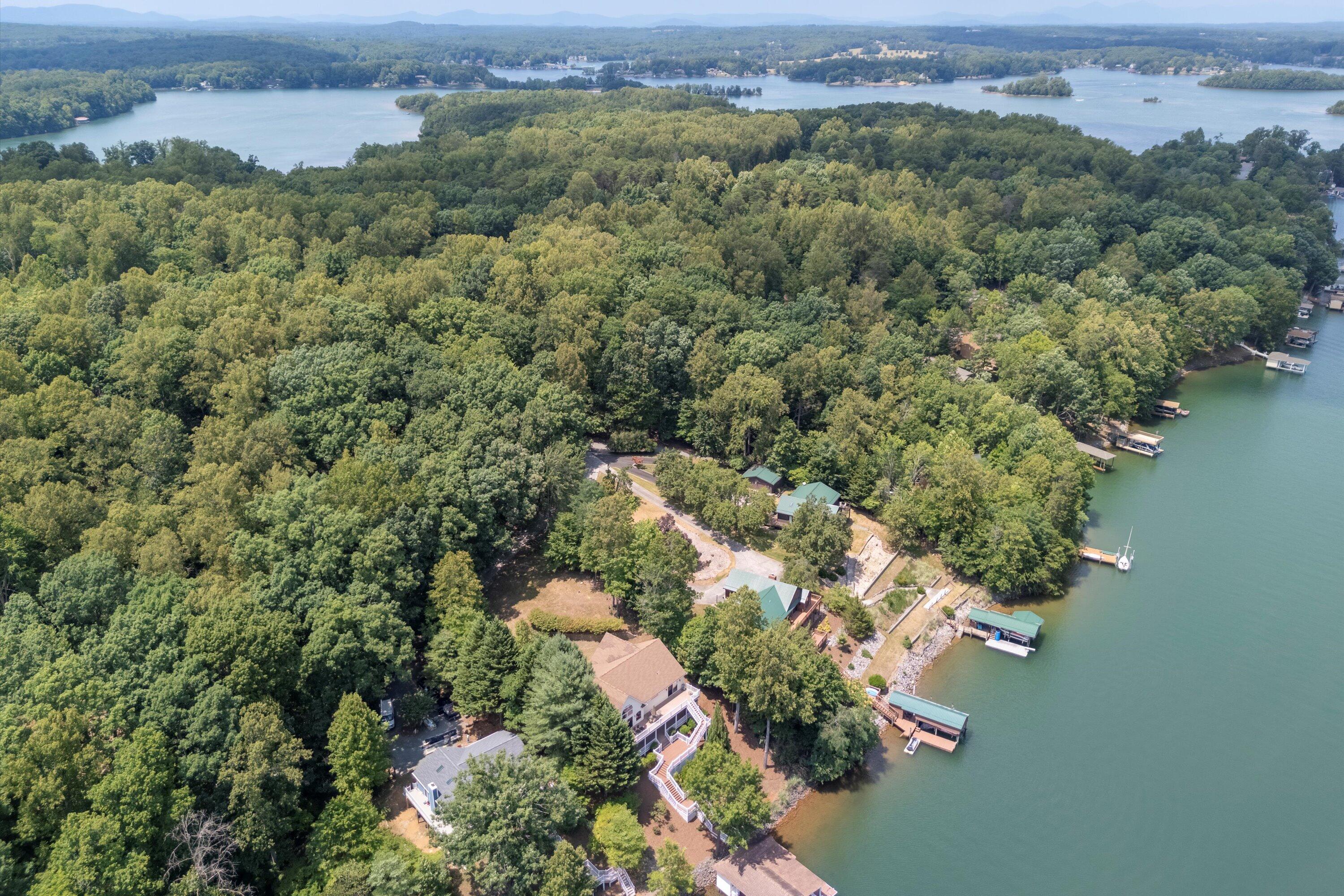 95 Piney Point LN