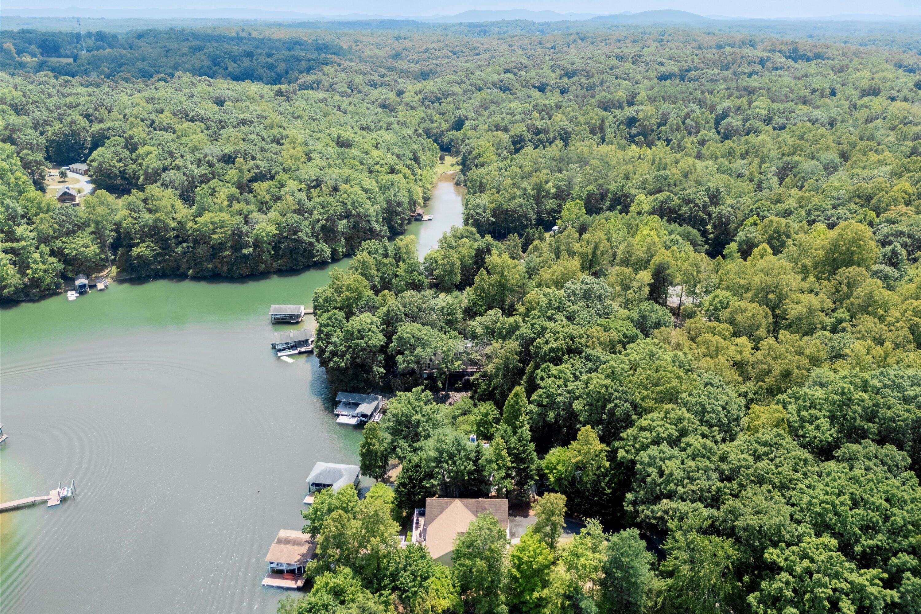 95 Piney Point LN