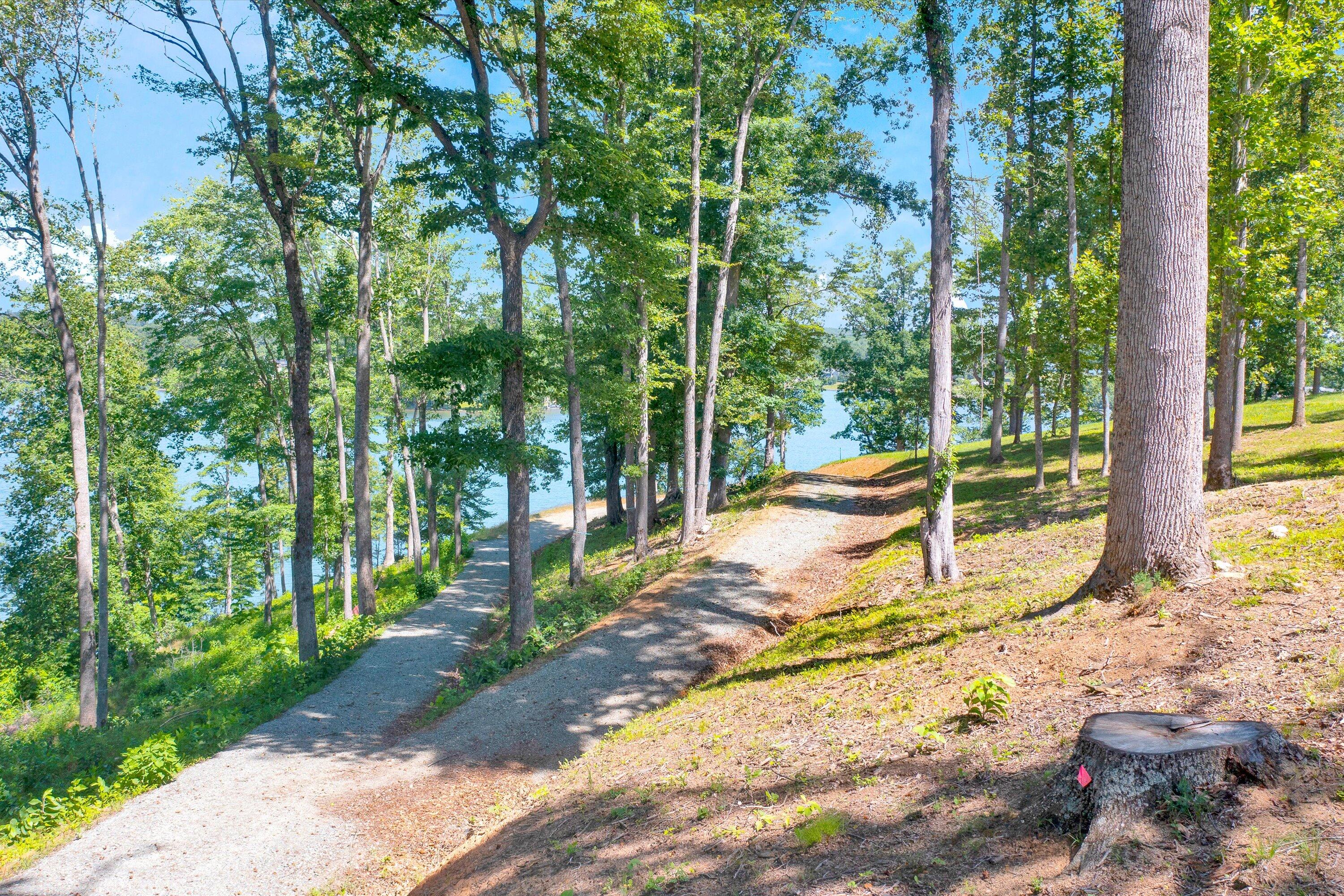 Lot 23 Cliffs DR