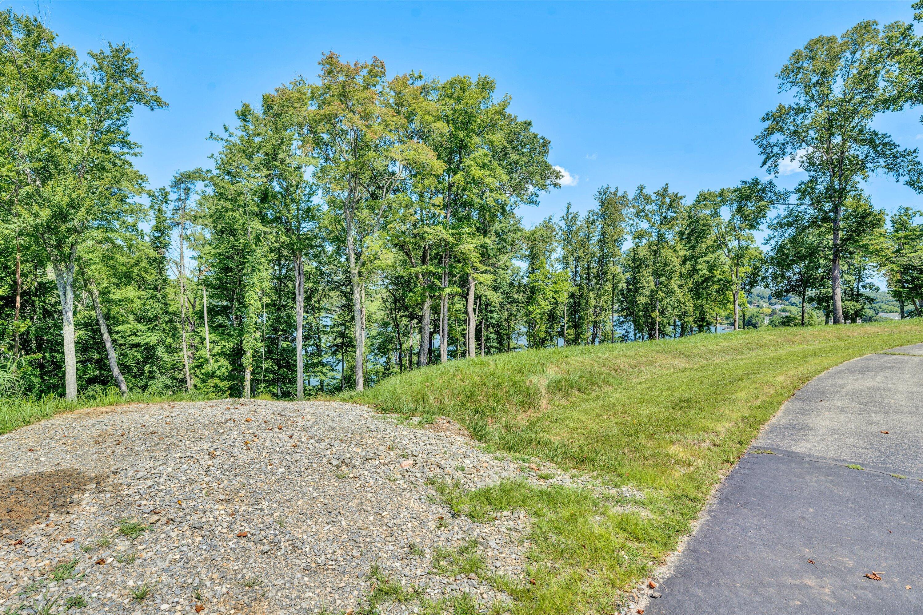 Lot 23 Cliffs DR