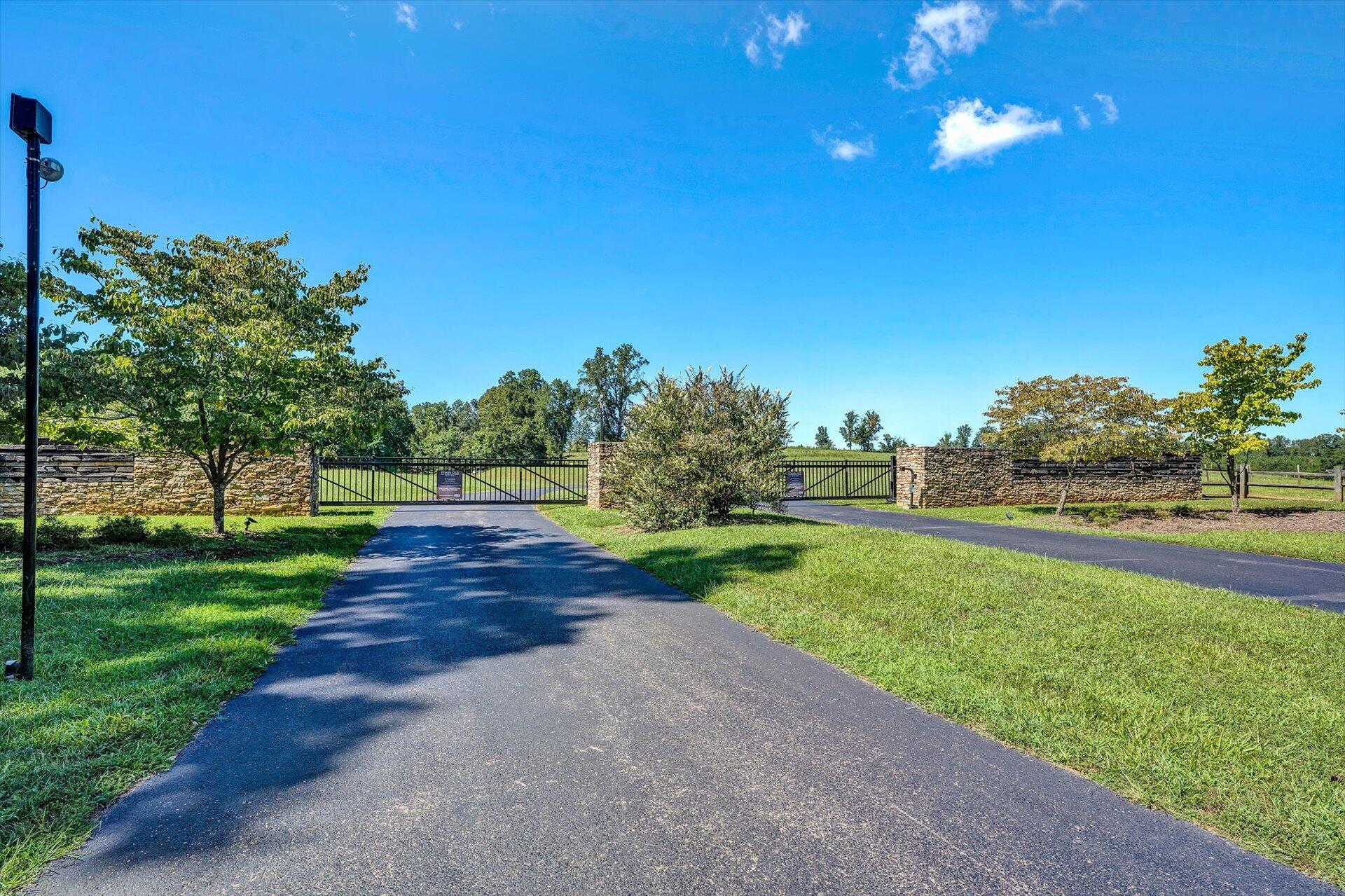 Lot 23 Cliffs DR