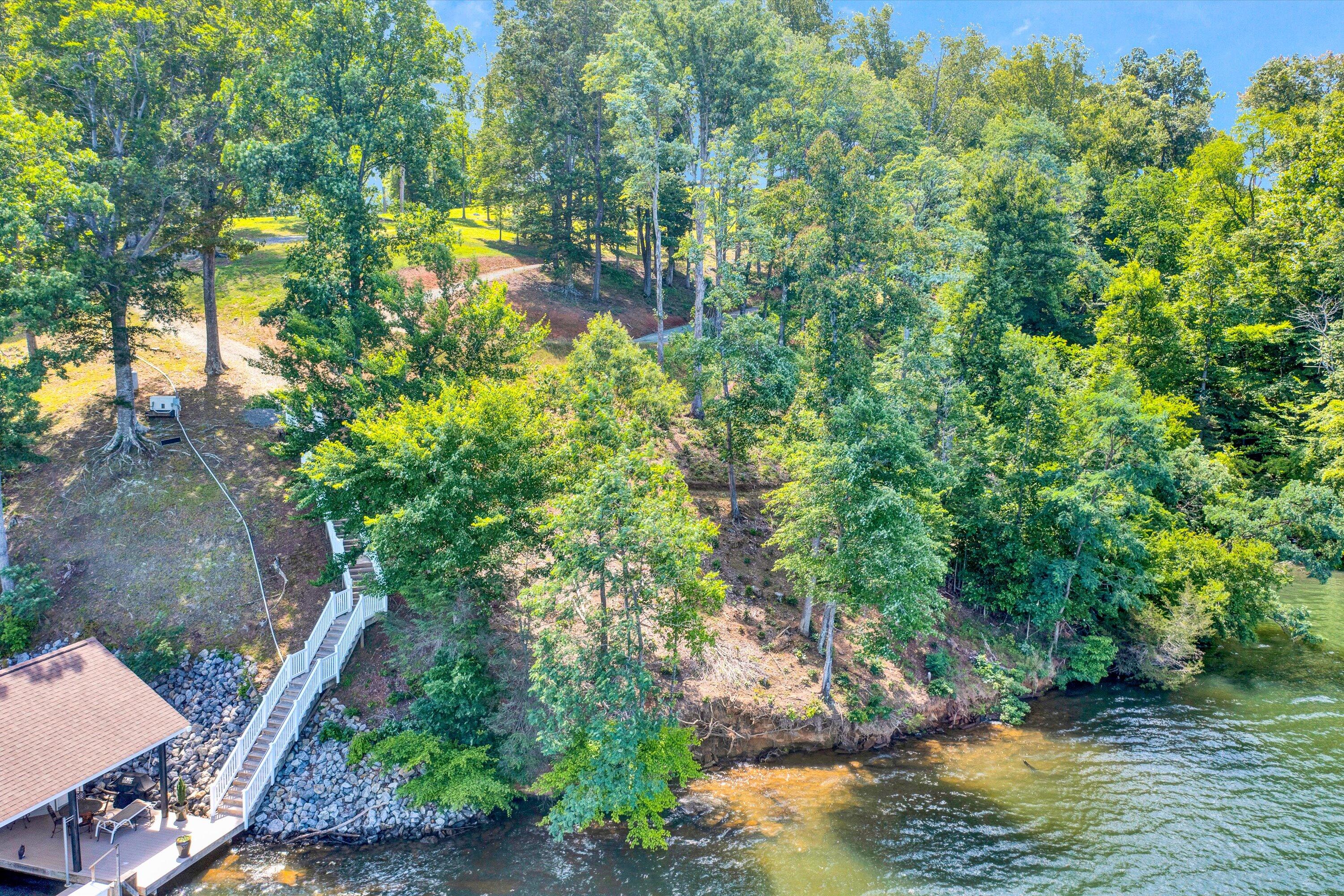 Lot 23 Cliffs DR