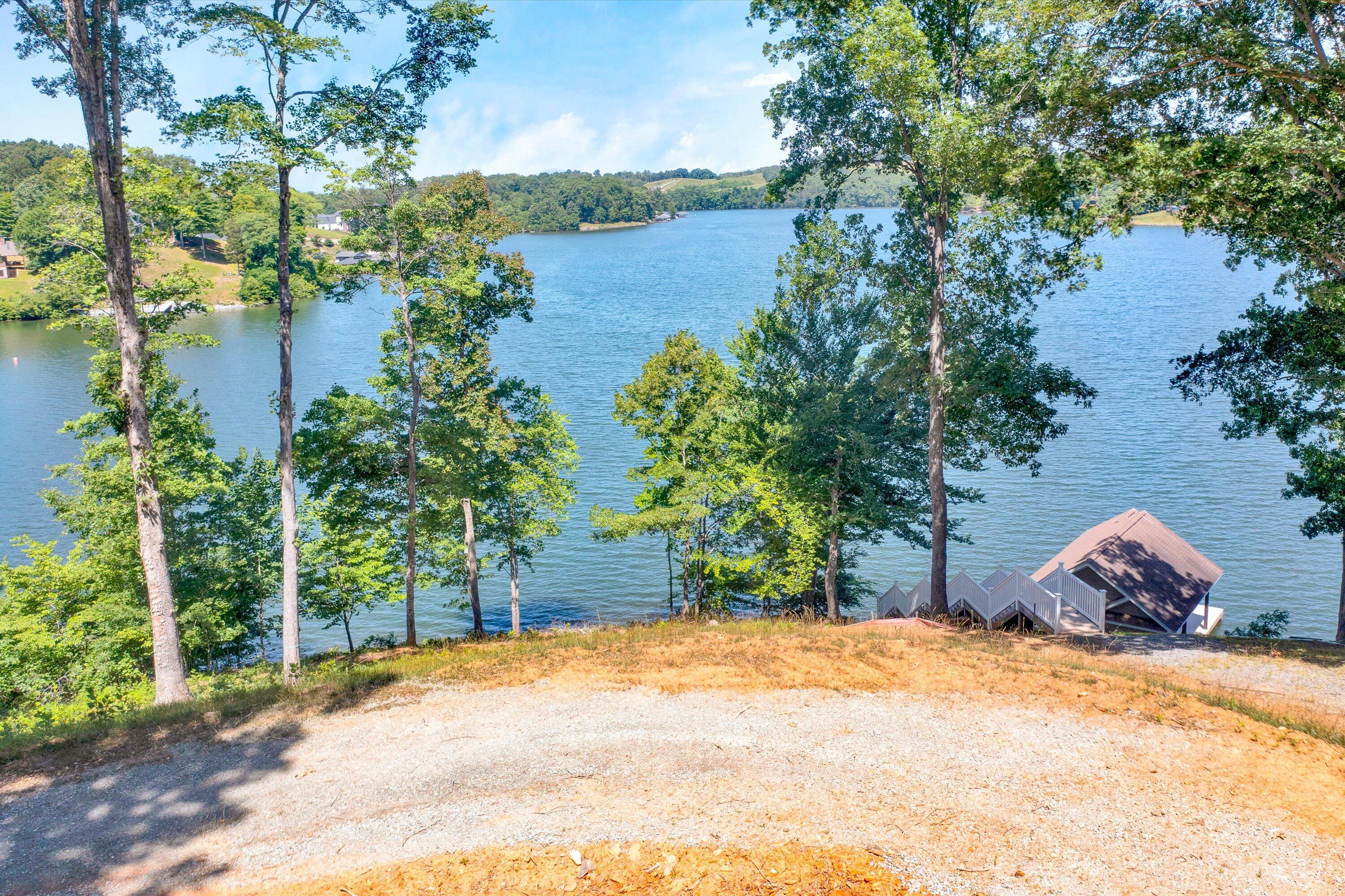 Lot 23 Cliffs DR