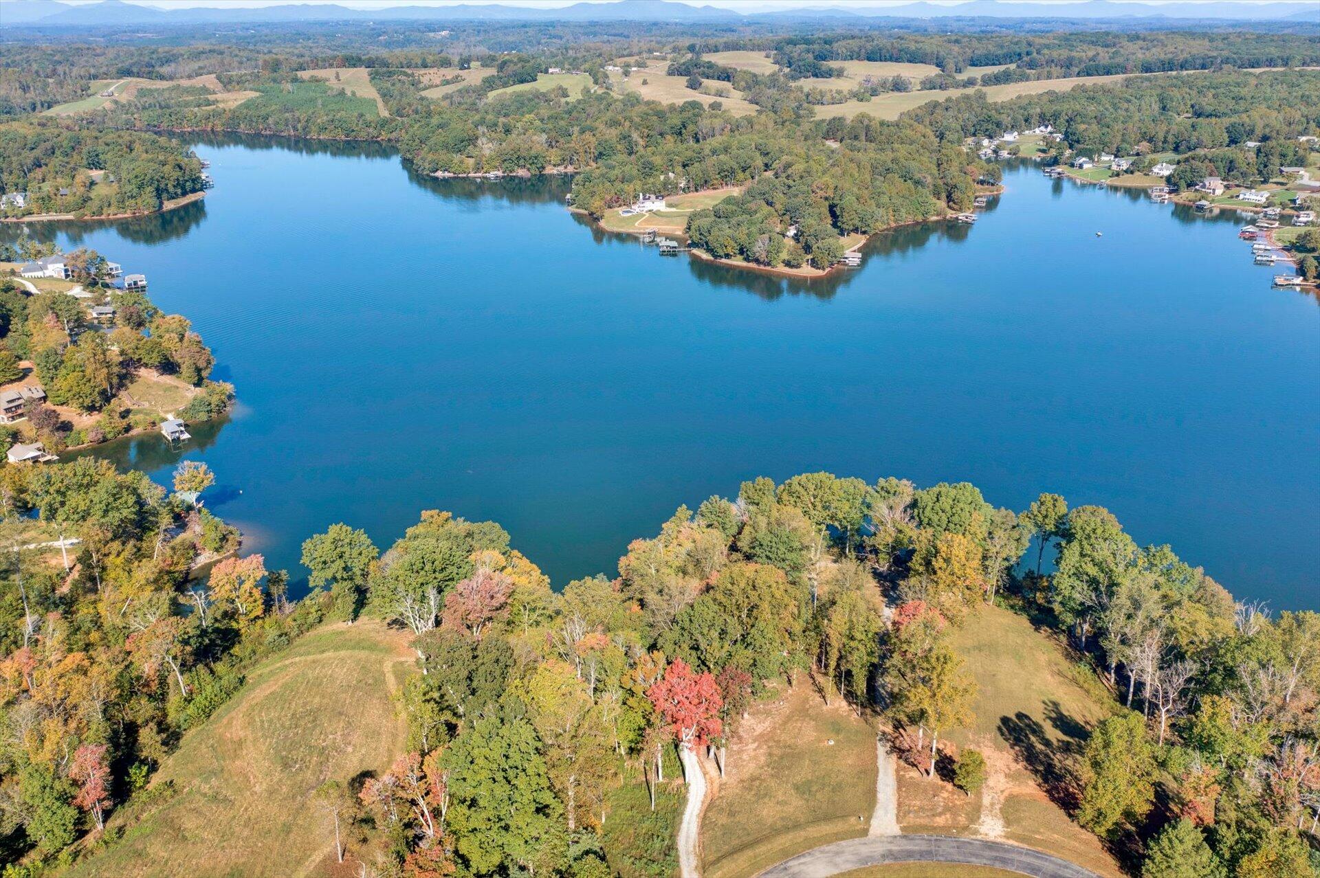 Lot 23 Cliffs DR