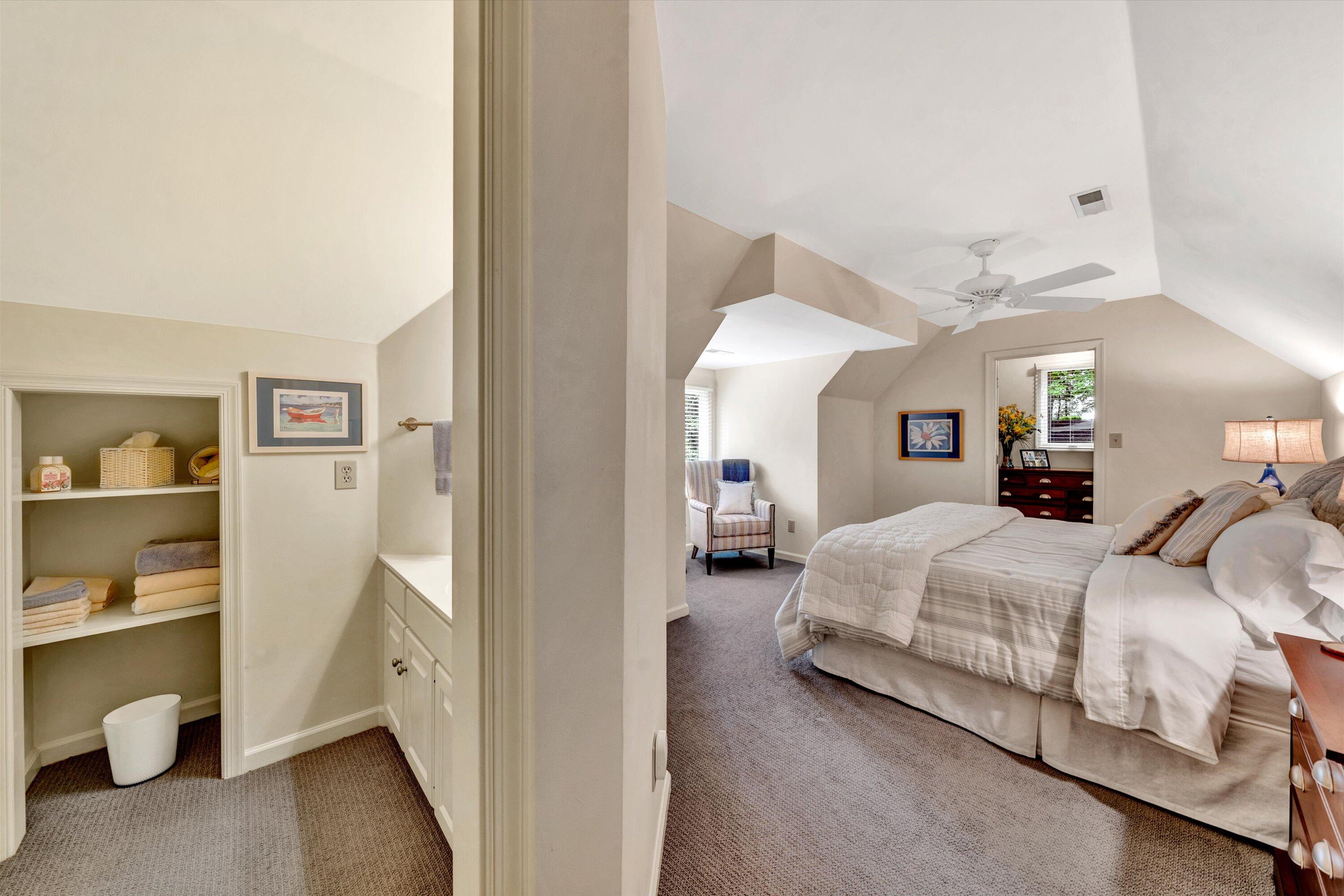 2353 Capewood DR