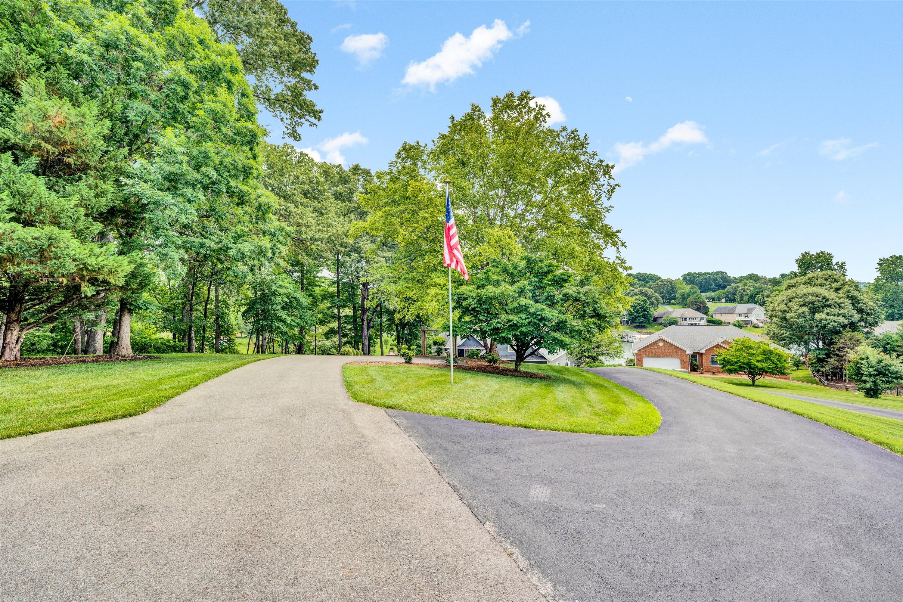 539 Boxwoodgreen DR