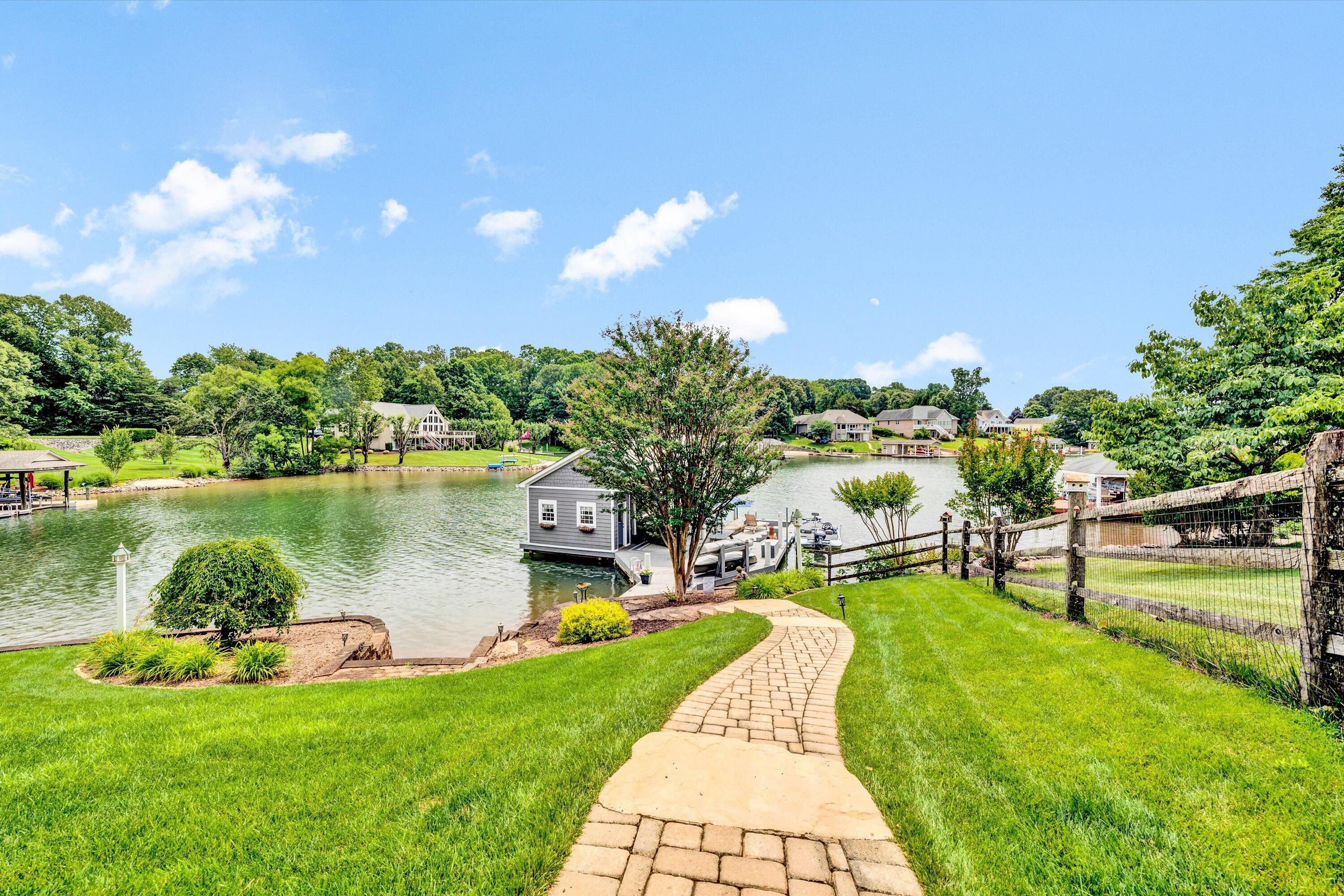 539 Boxwoodgreen DR