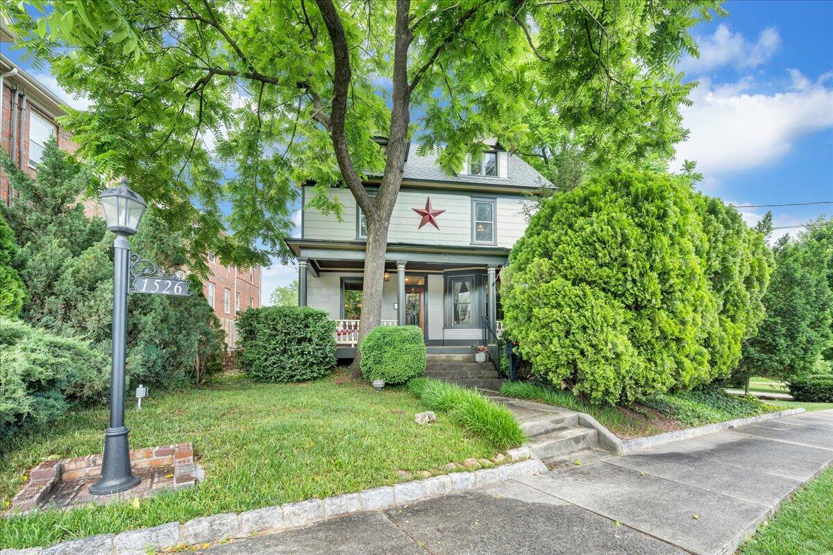1526 Franklin RD SW