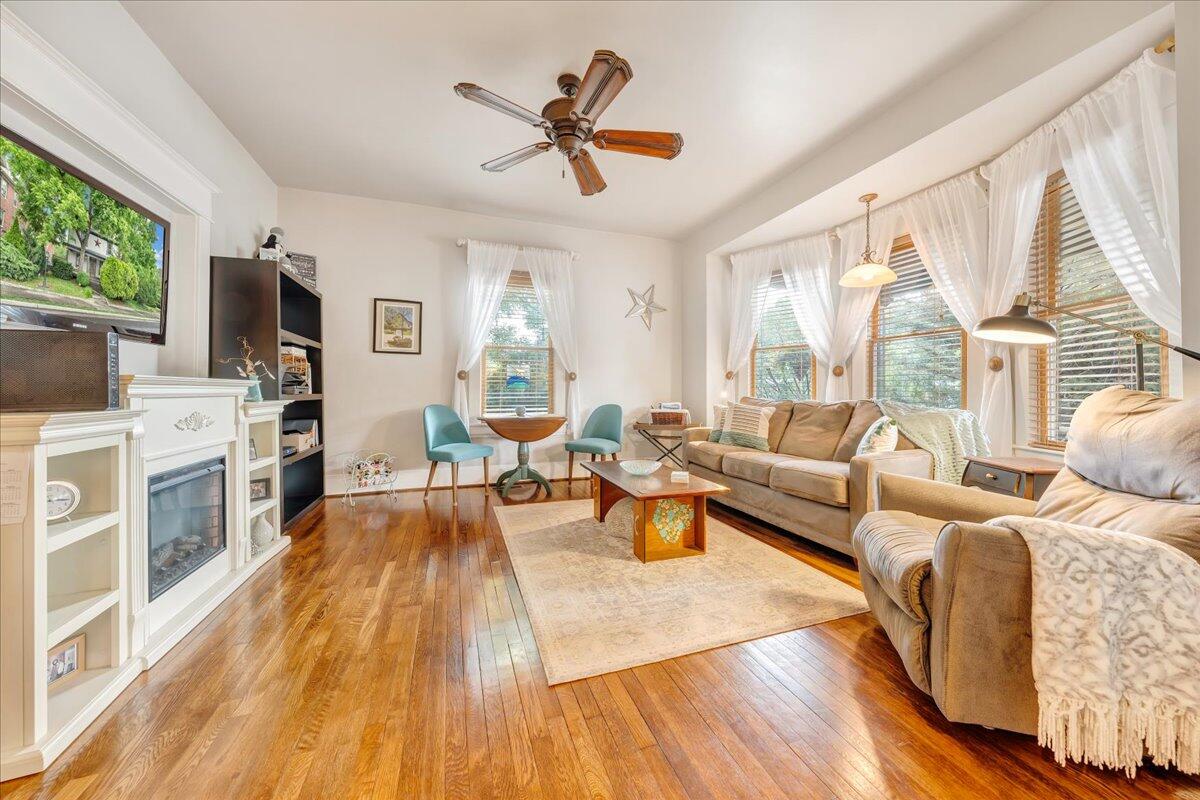 1526 Franklin RD SW
