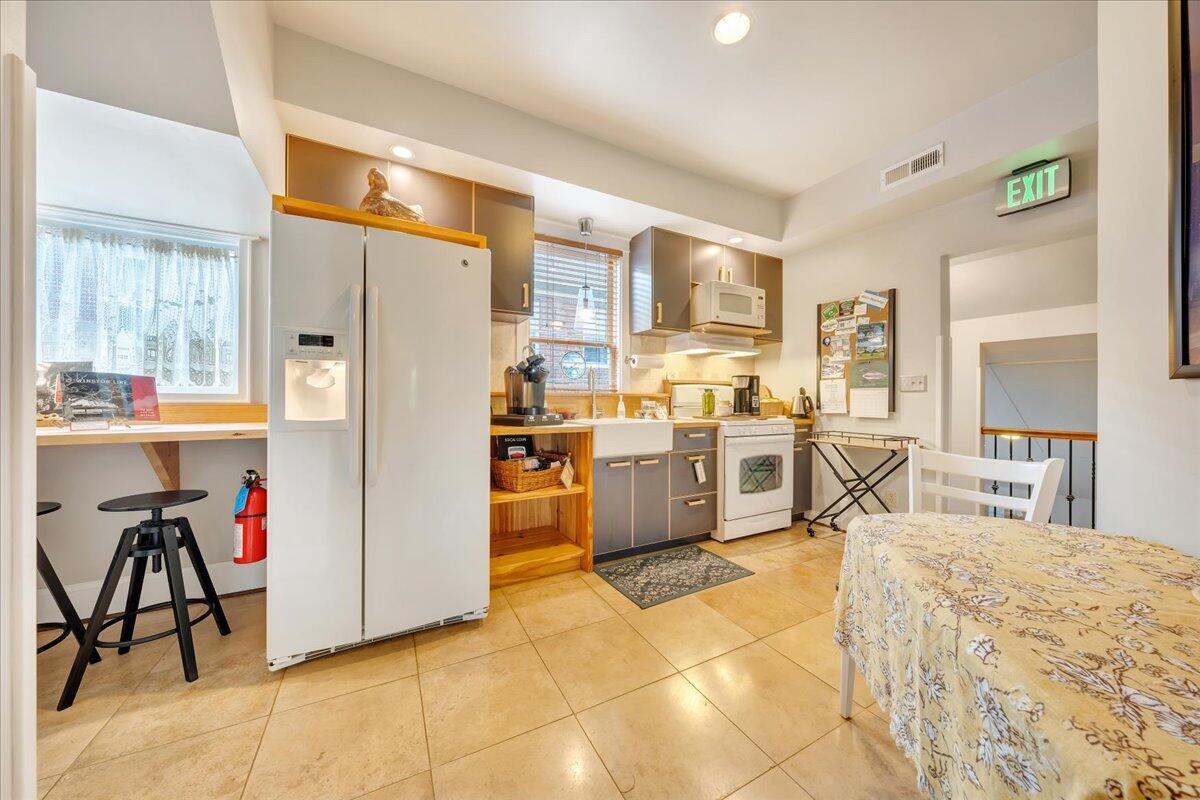 1526 Franklin RD SW