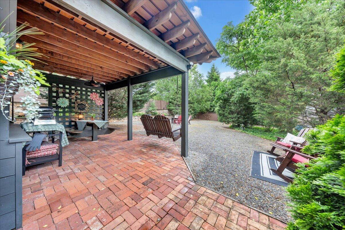1526 Franklin RD SW