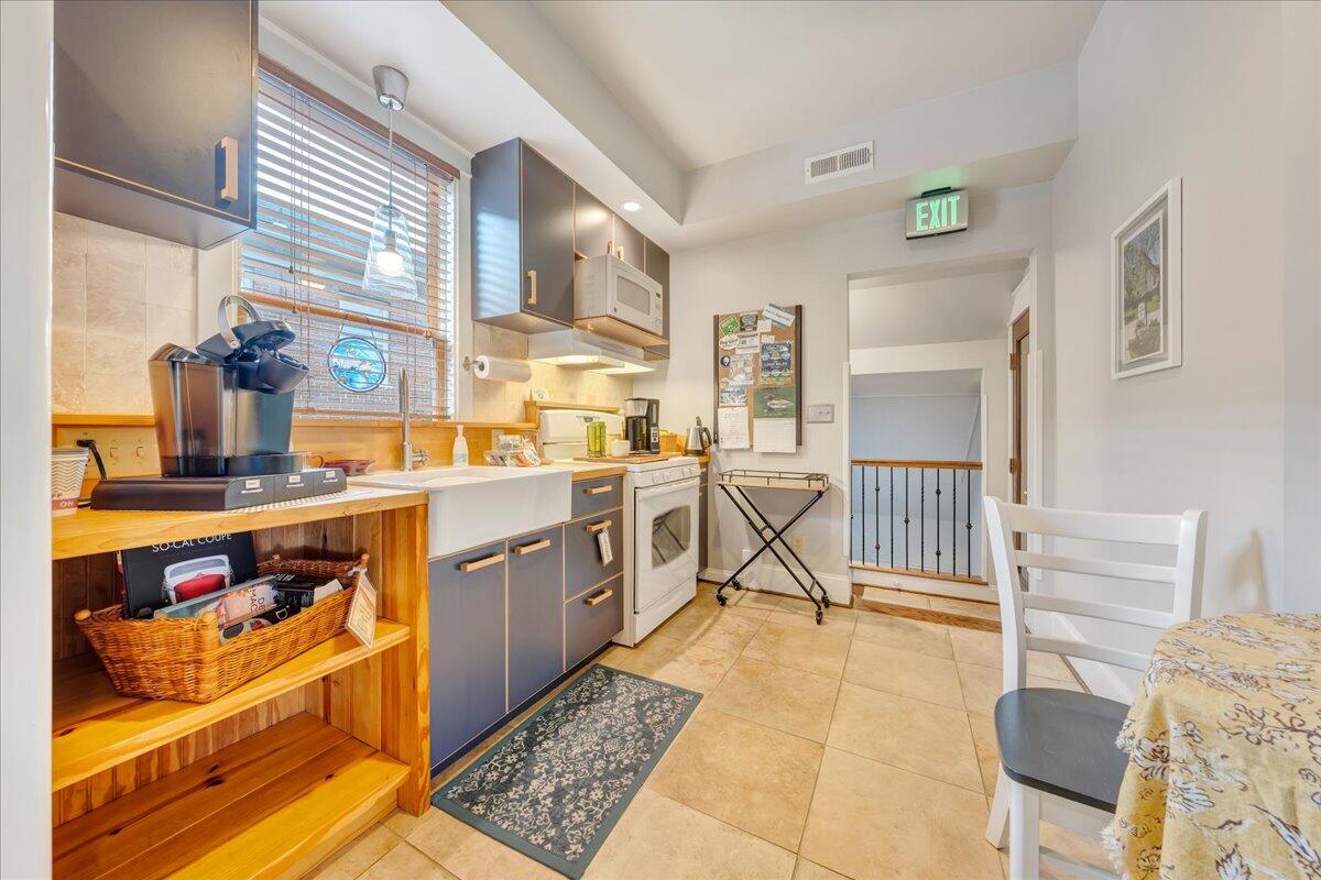 1526 Franklin RD SW