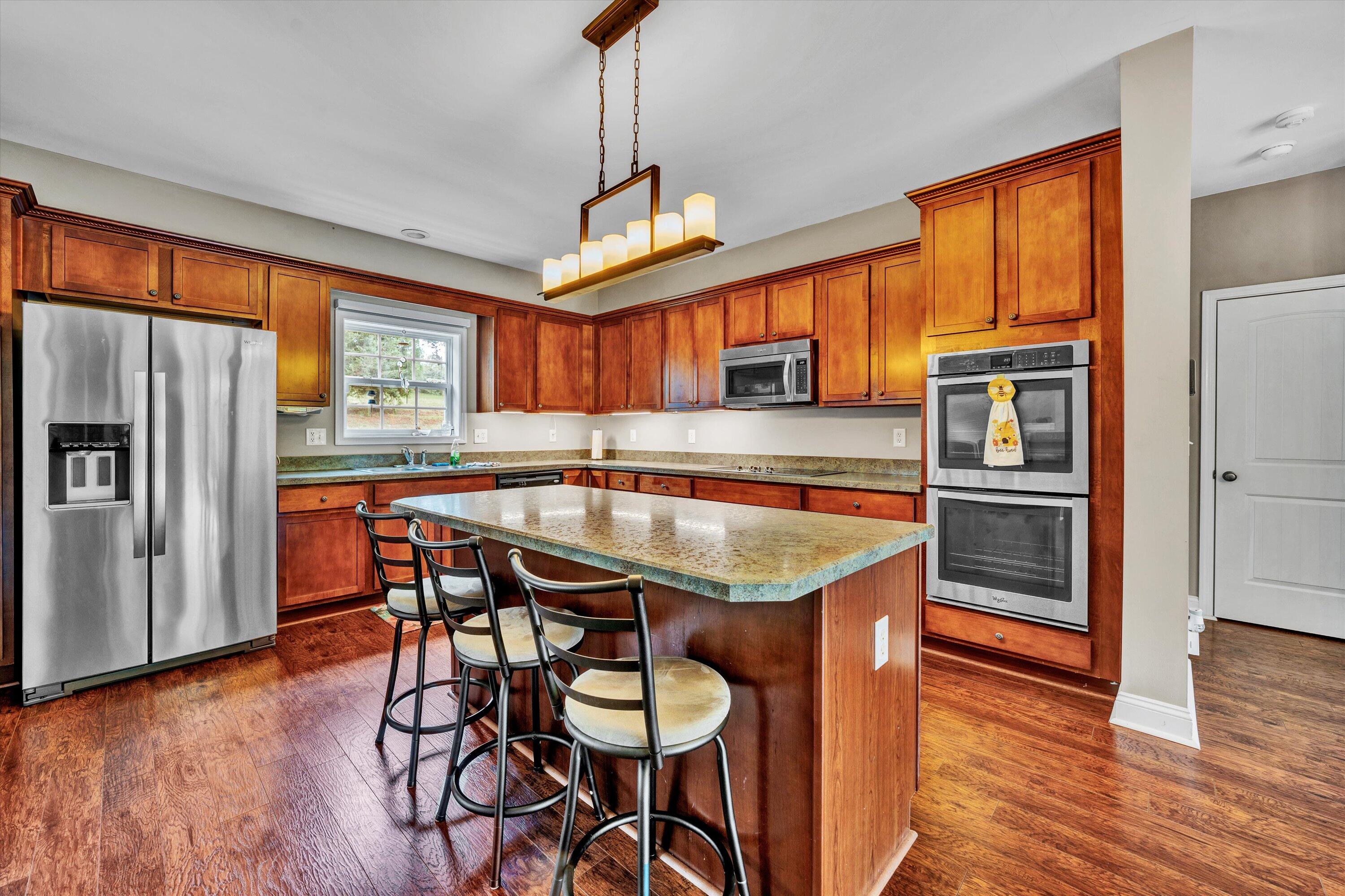 818 Wysong Mill RD