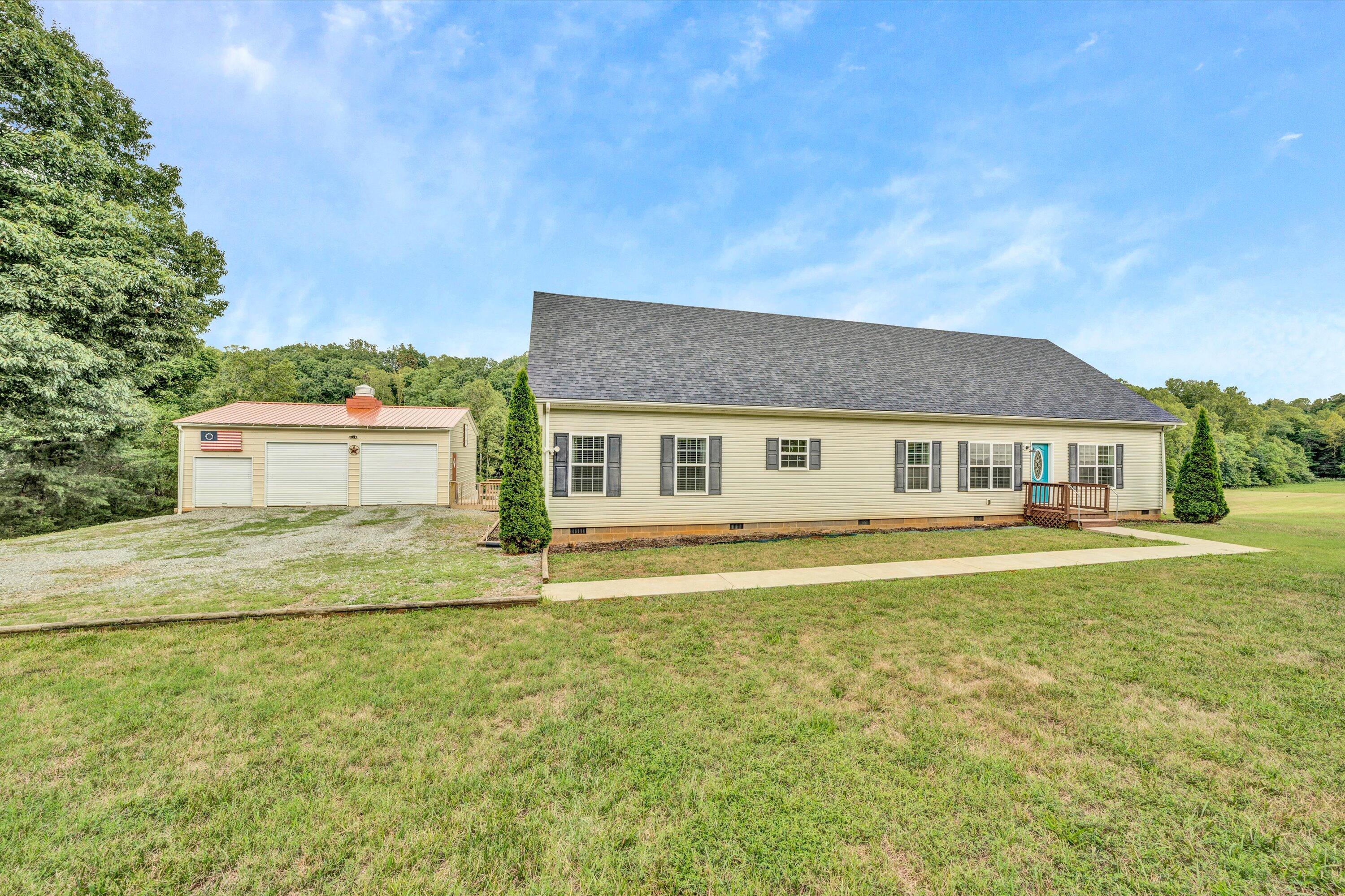 818 Wysong Mill RD