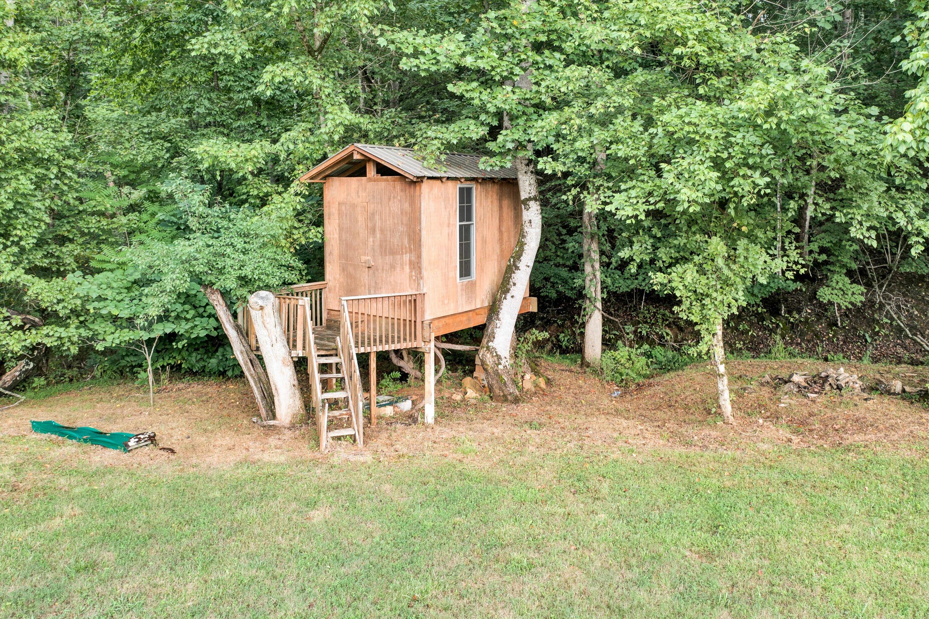 818 Wysong Mill RD