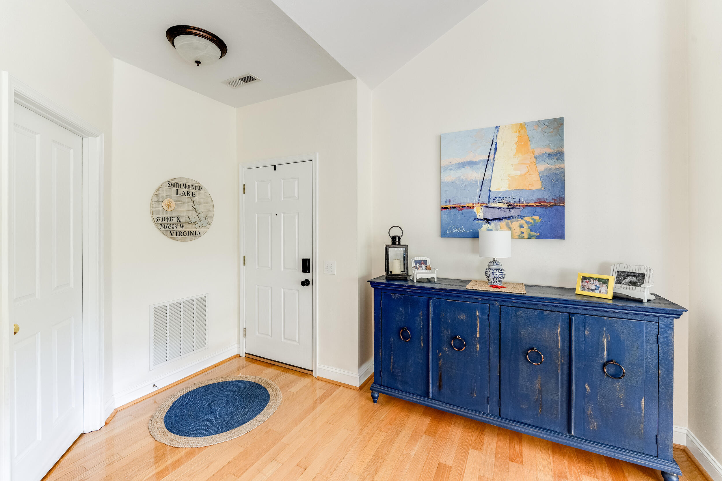 300 S Pointe Shore DR Unit: 412
