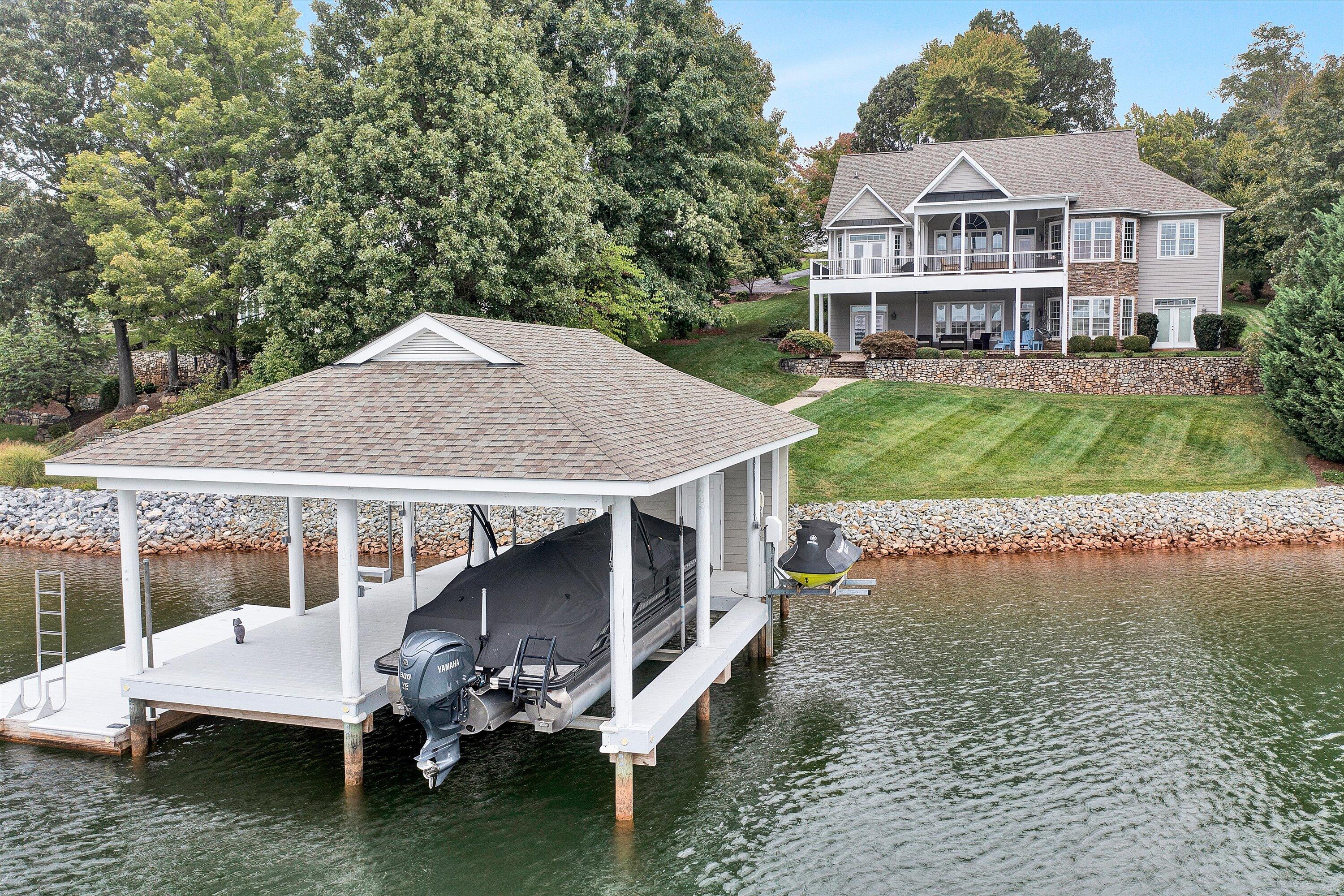 25 Westridge LN