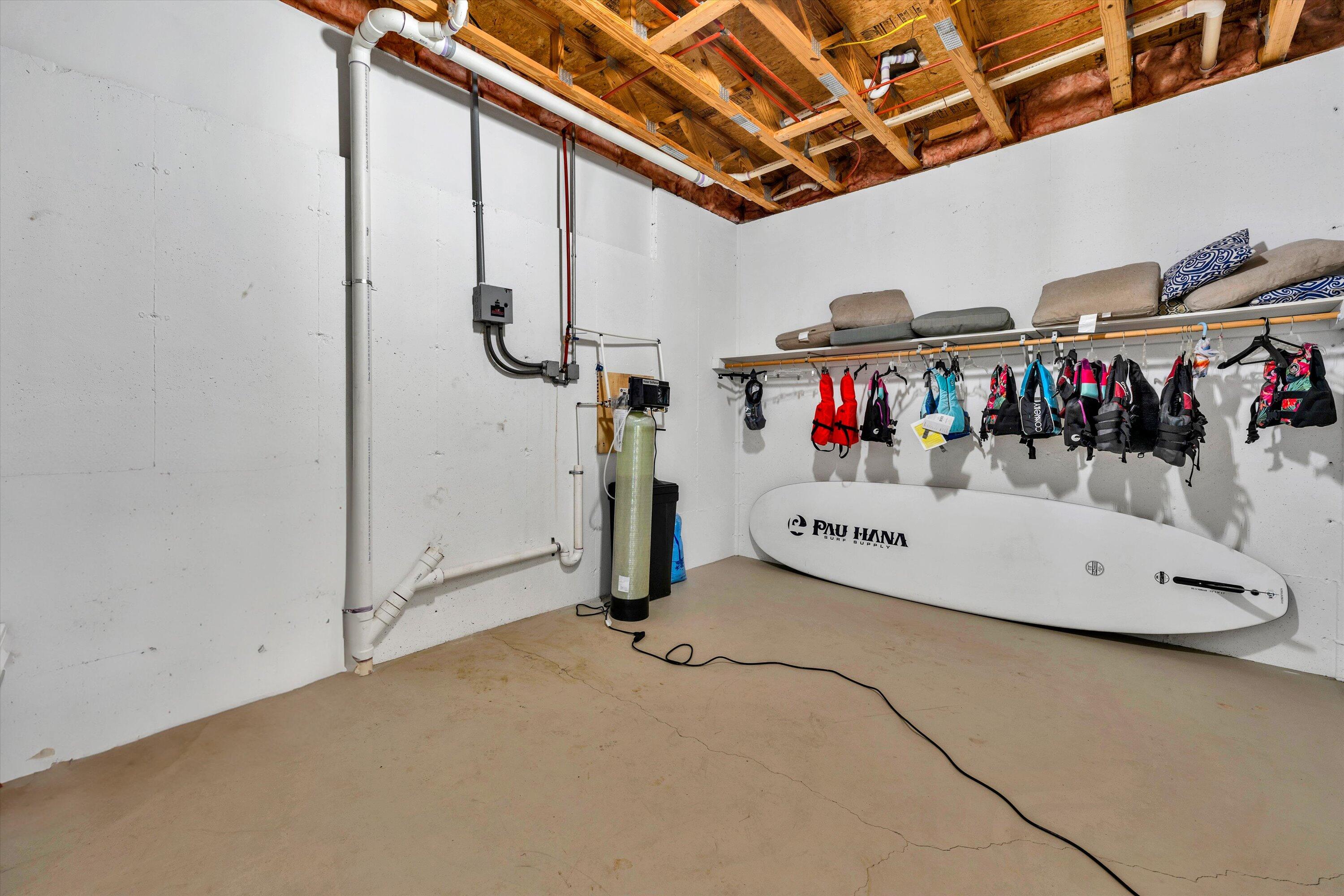 25 Westridge LN