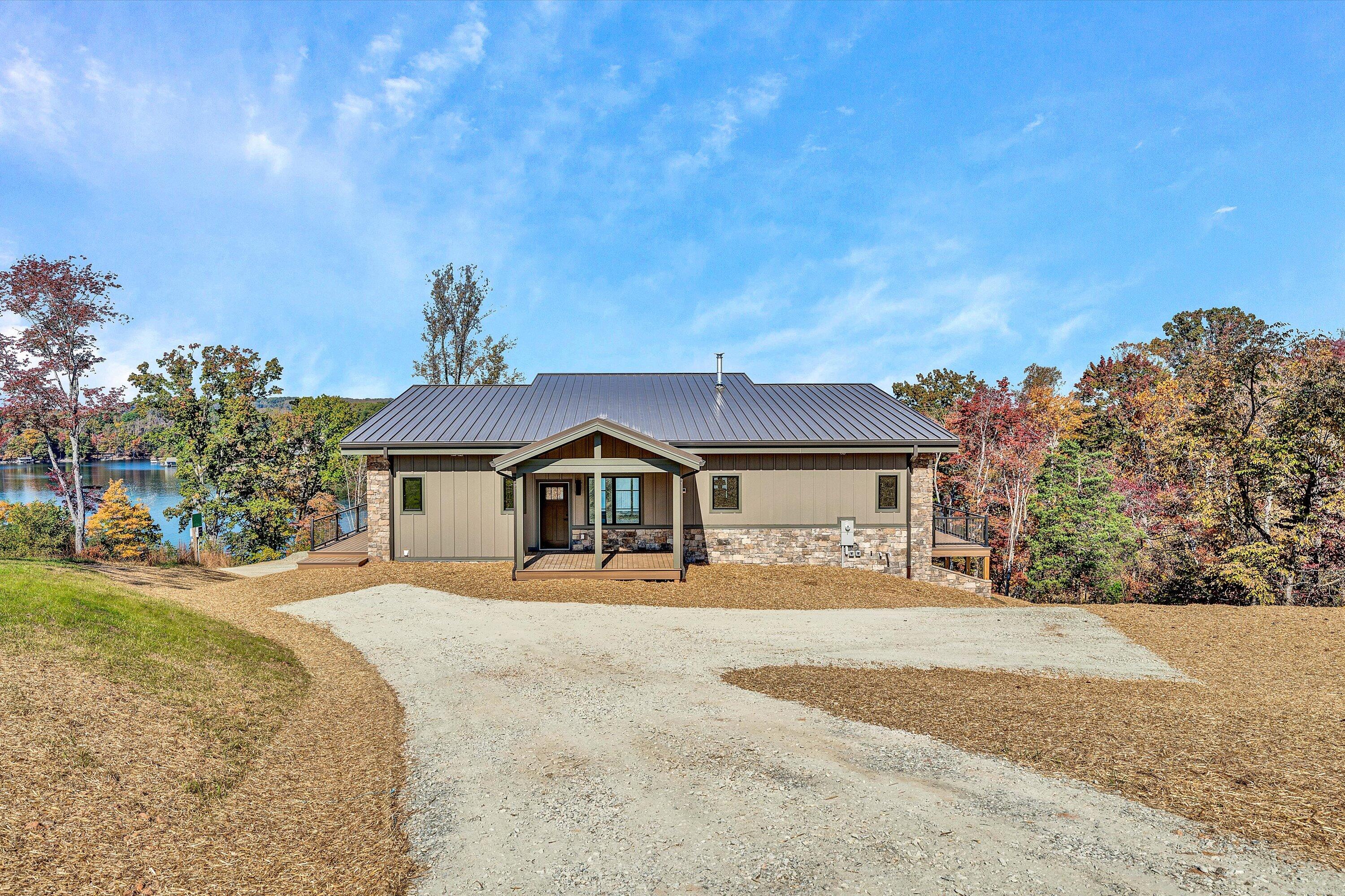 116 Watersong CIR