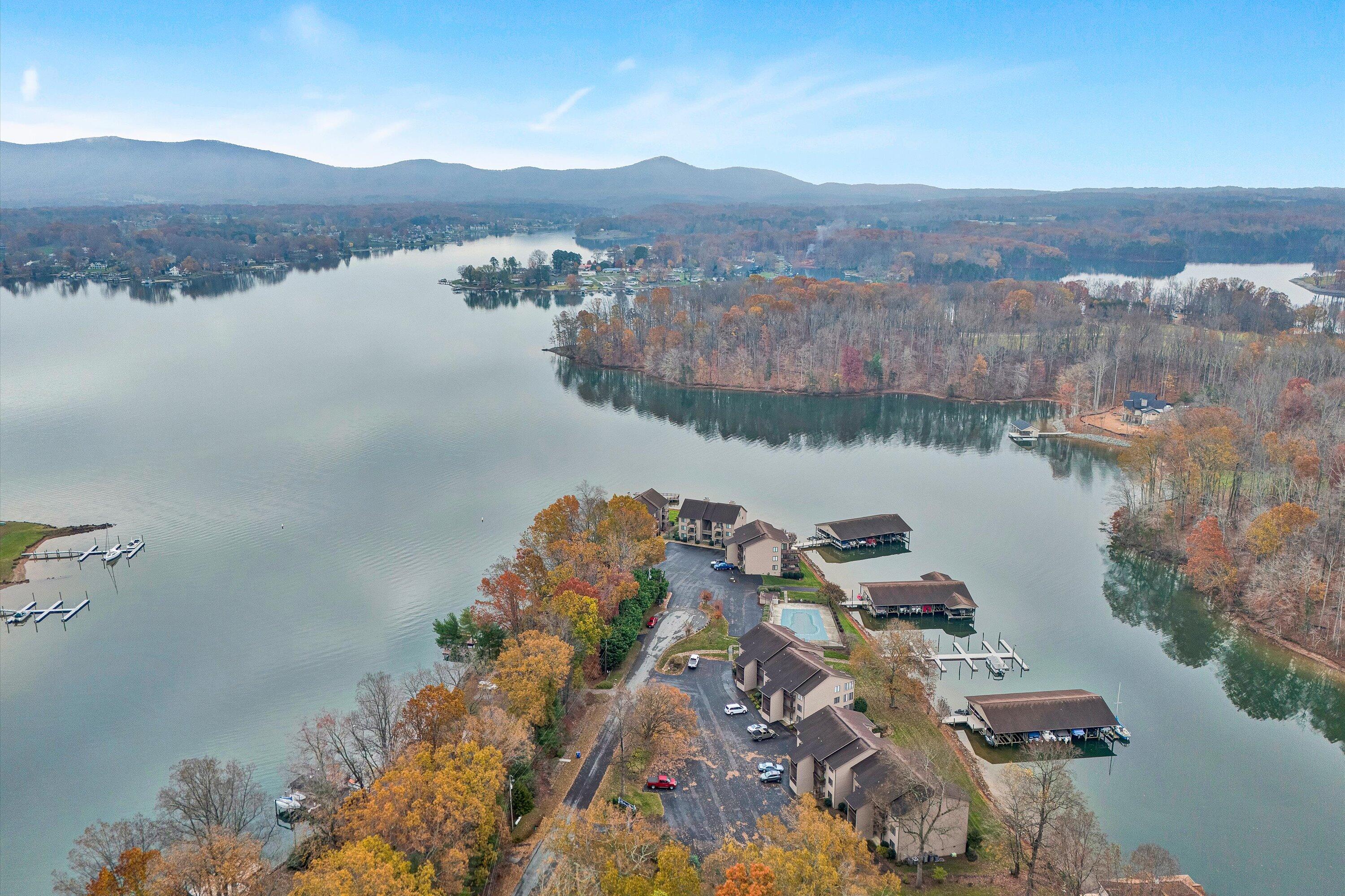 630 Montevista RD Unit: 501