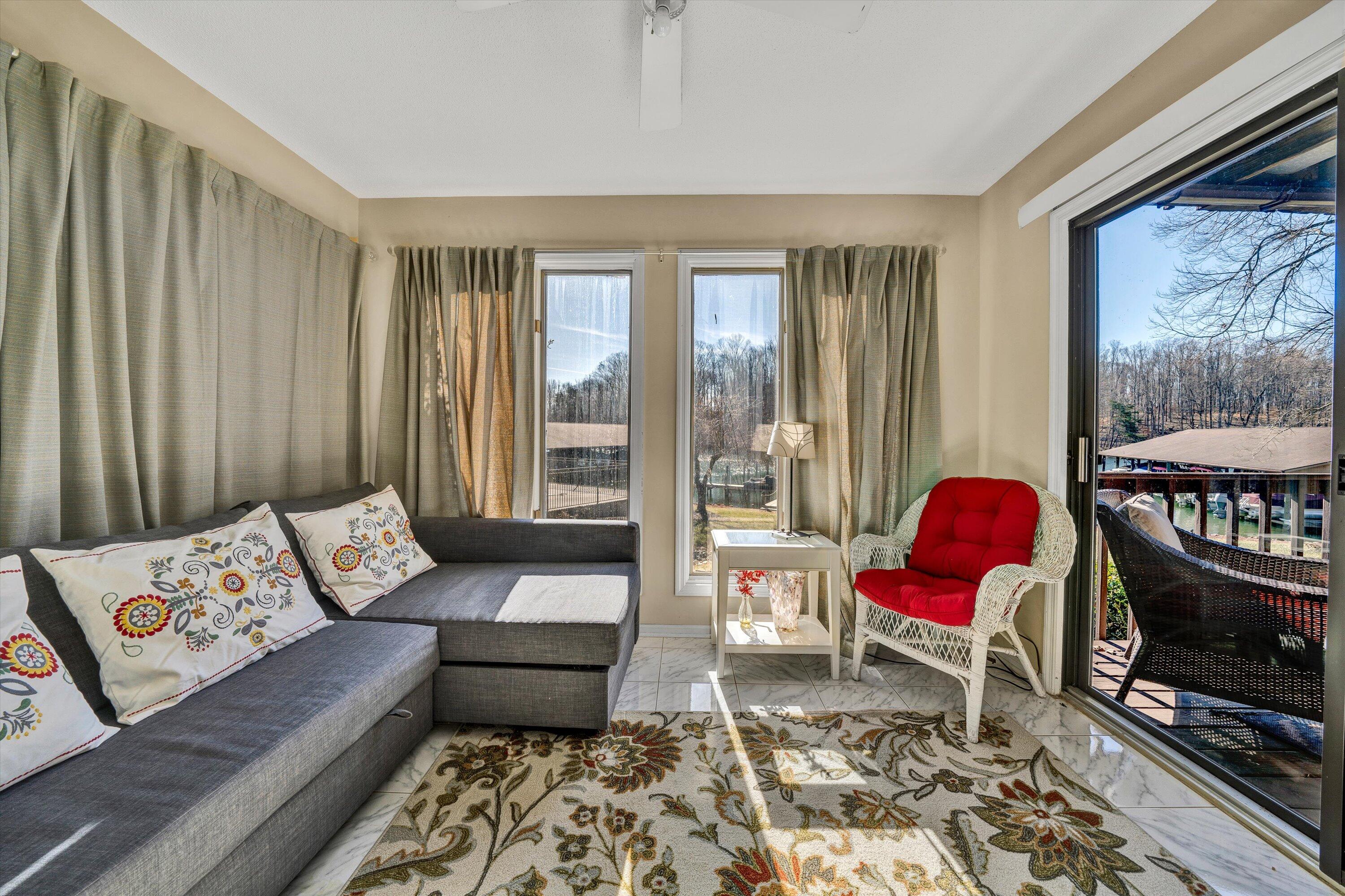 630 Montevista RD Unit: 501