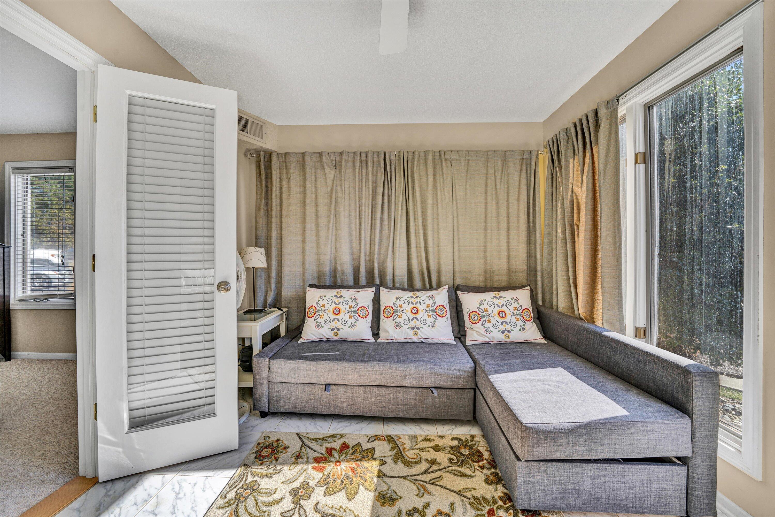 630 Montevista RD Unit: 501