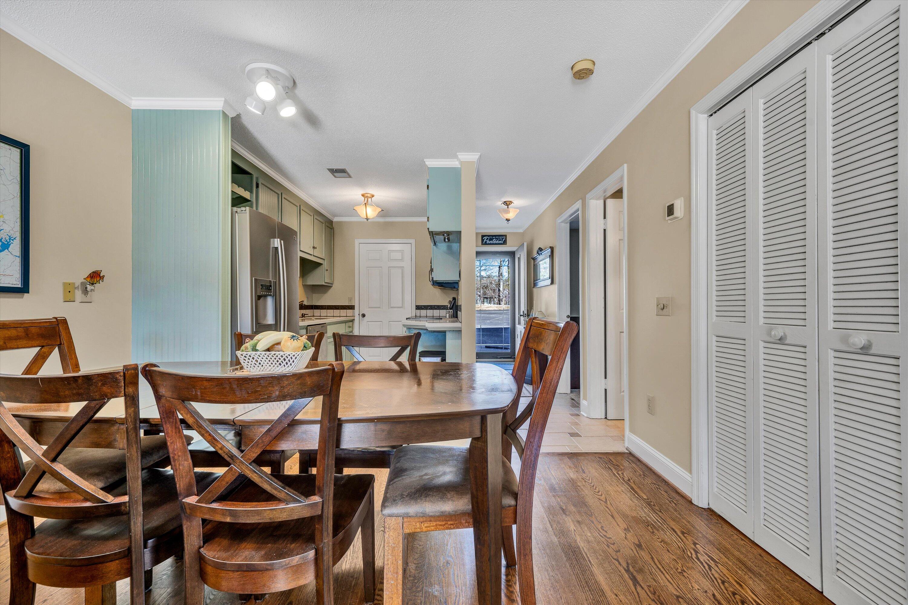 630 Montevista RD Unit: 501