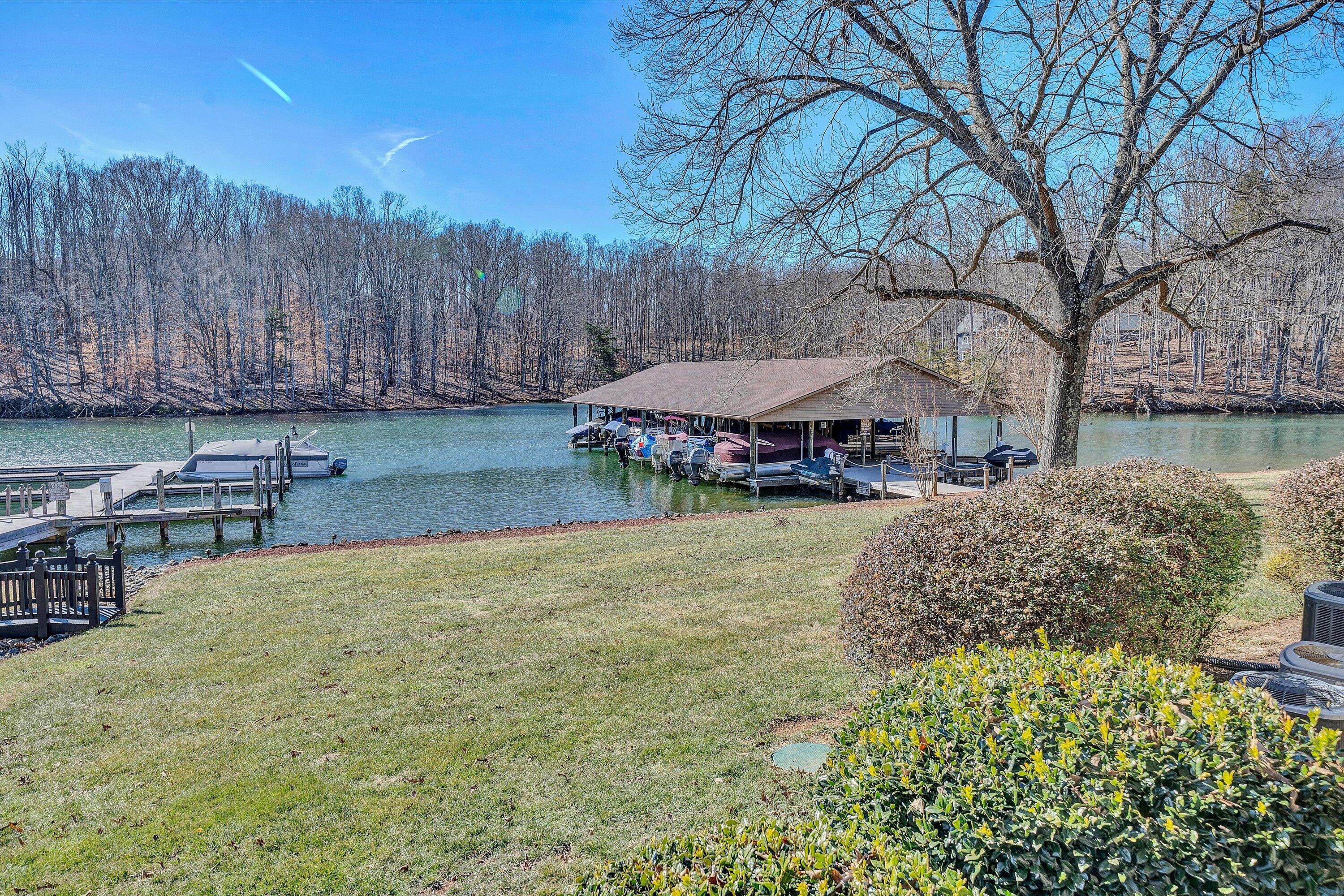 630 Montevista RD Unit: 501