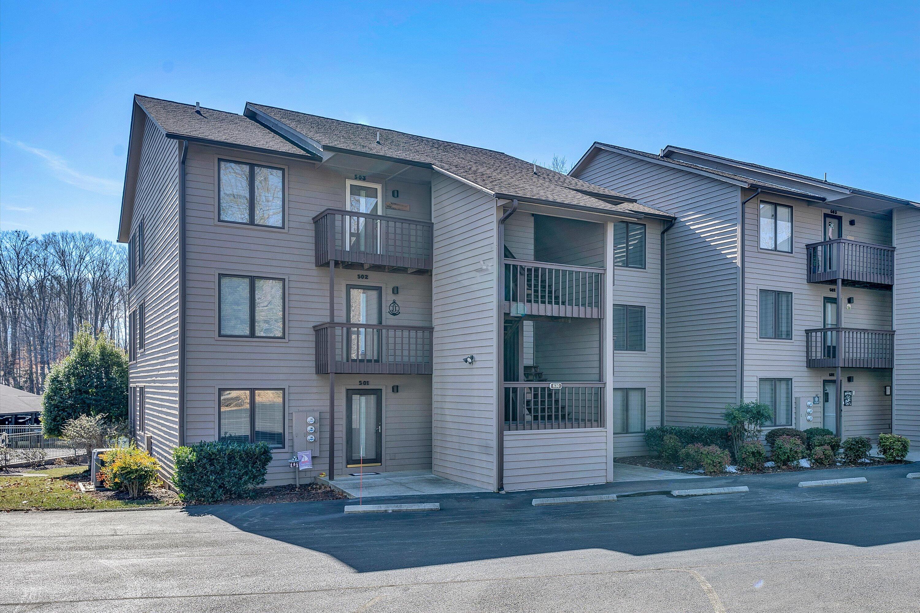 630 Montevista RD Unit: 501
