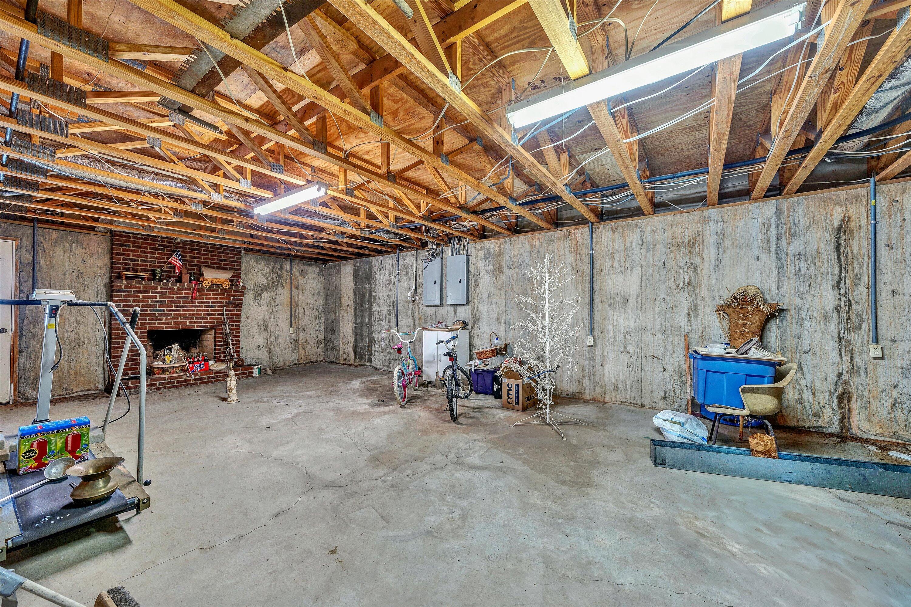 2195 Bonbrook Mill RD