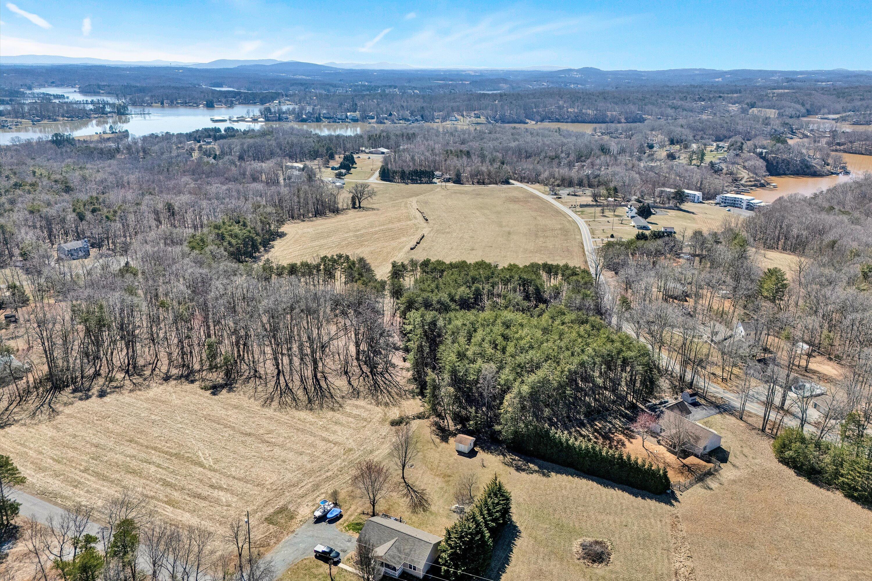 Lot 22 Rolling RD
