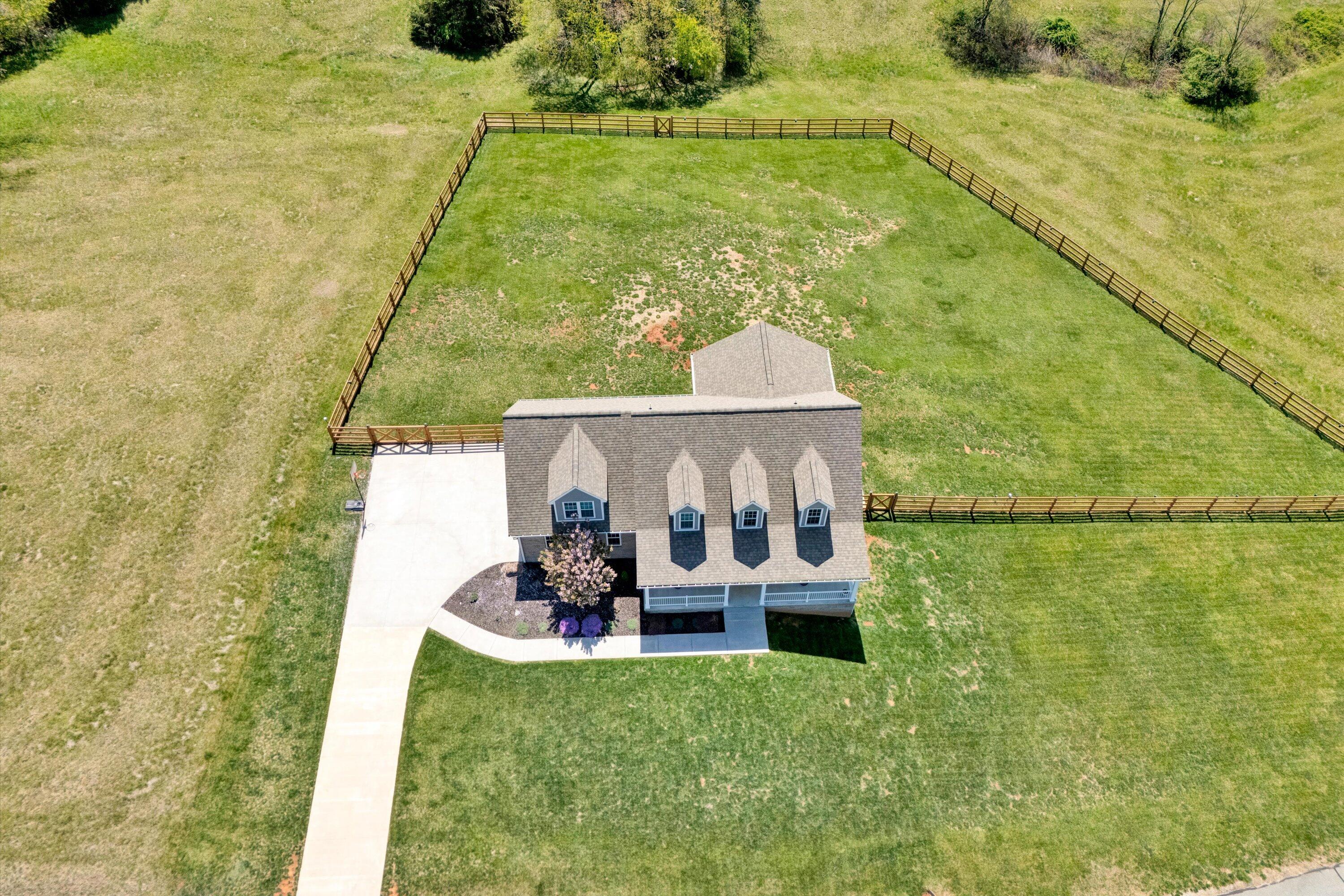 111 Halsey CT