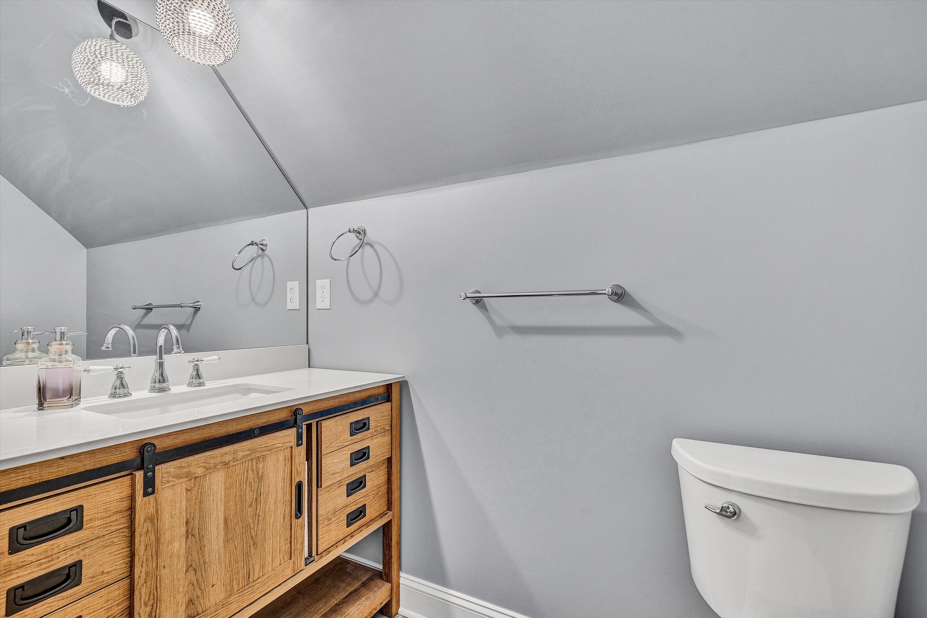111 Halsey CT