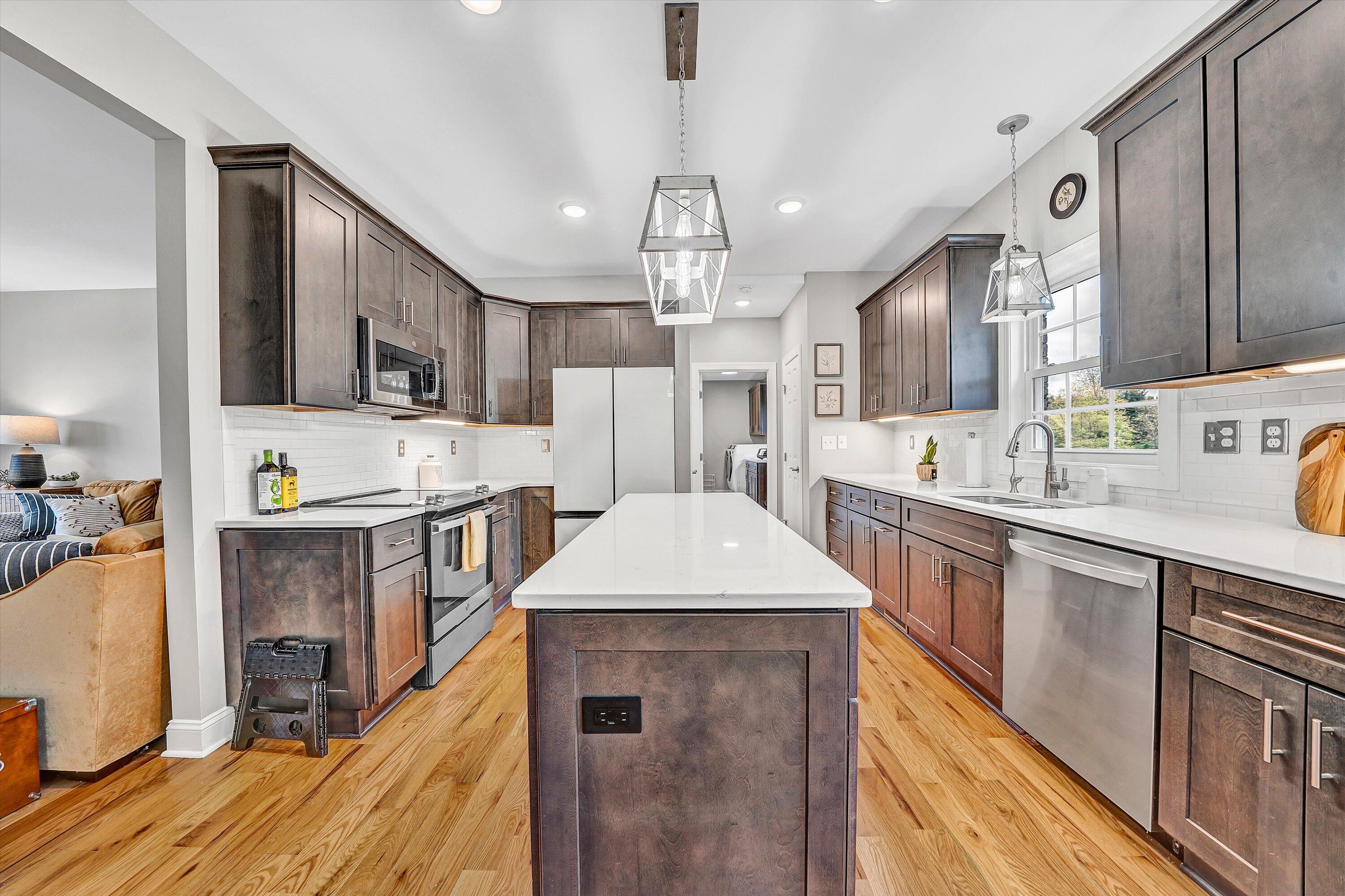 111 Halsey CT
