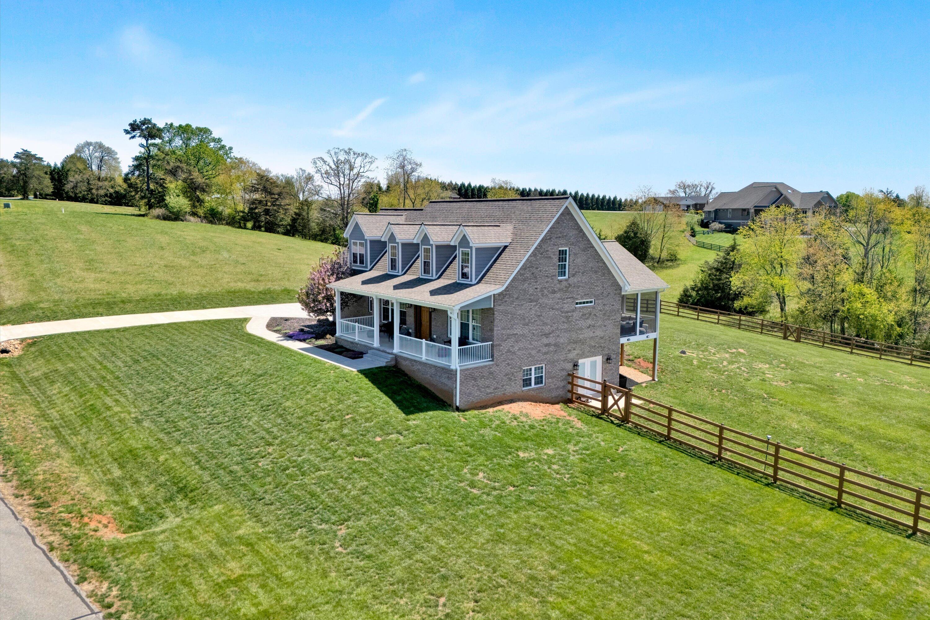 111 Halsey CT