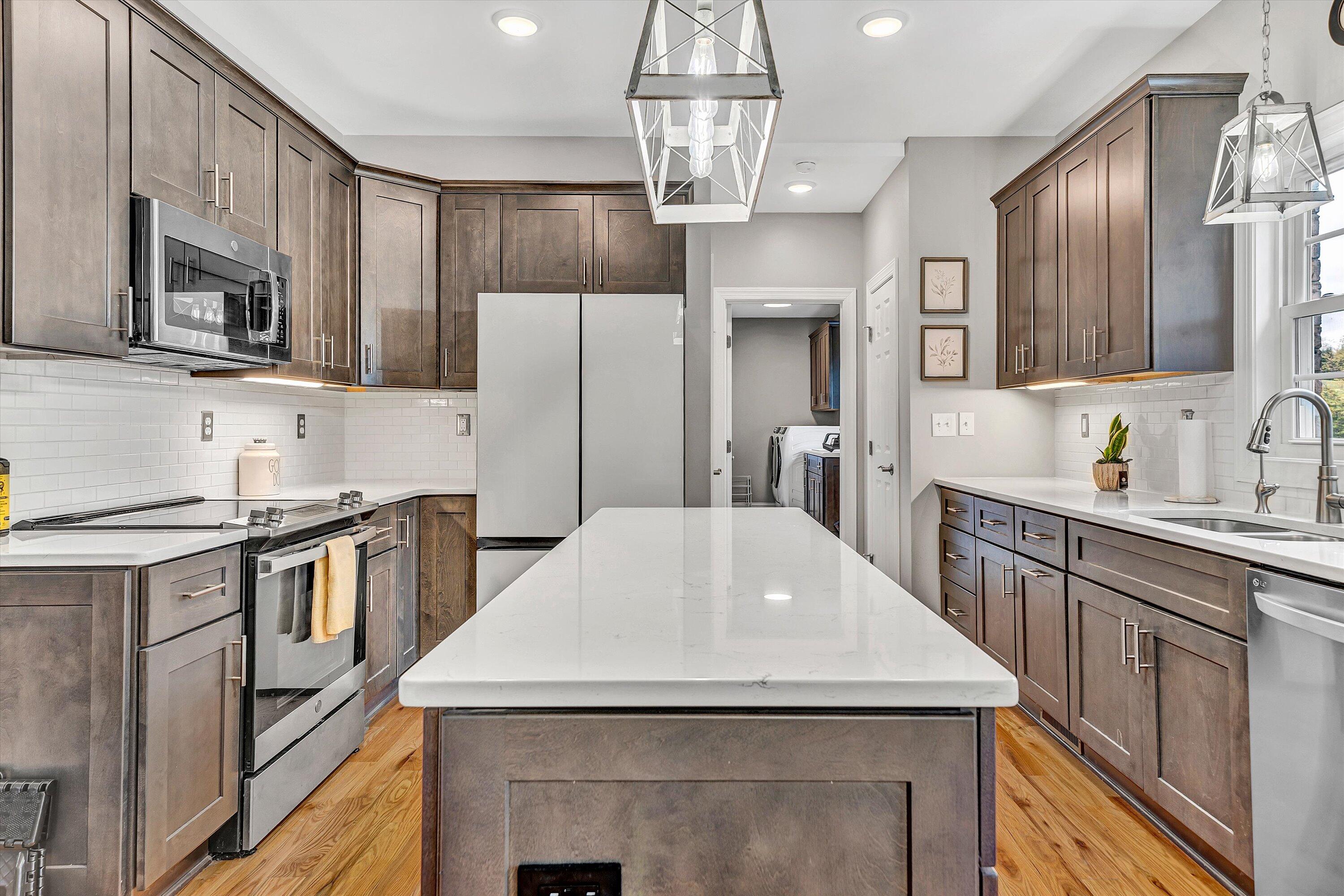 111 Halsey CT