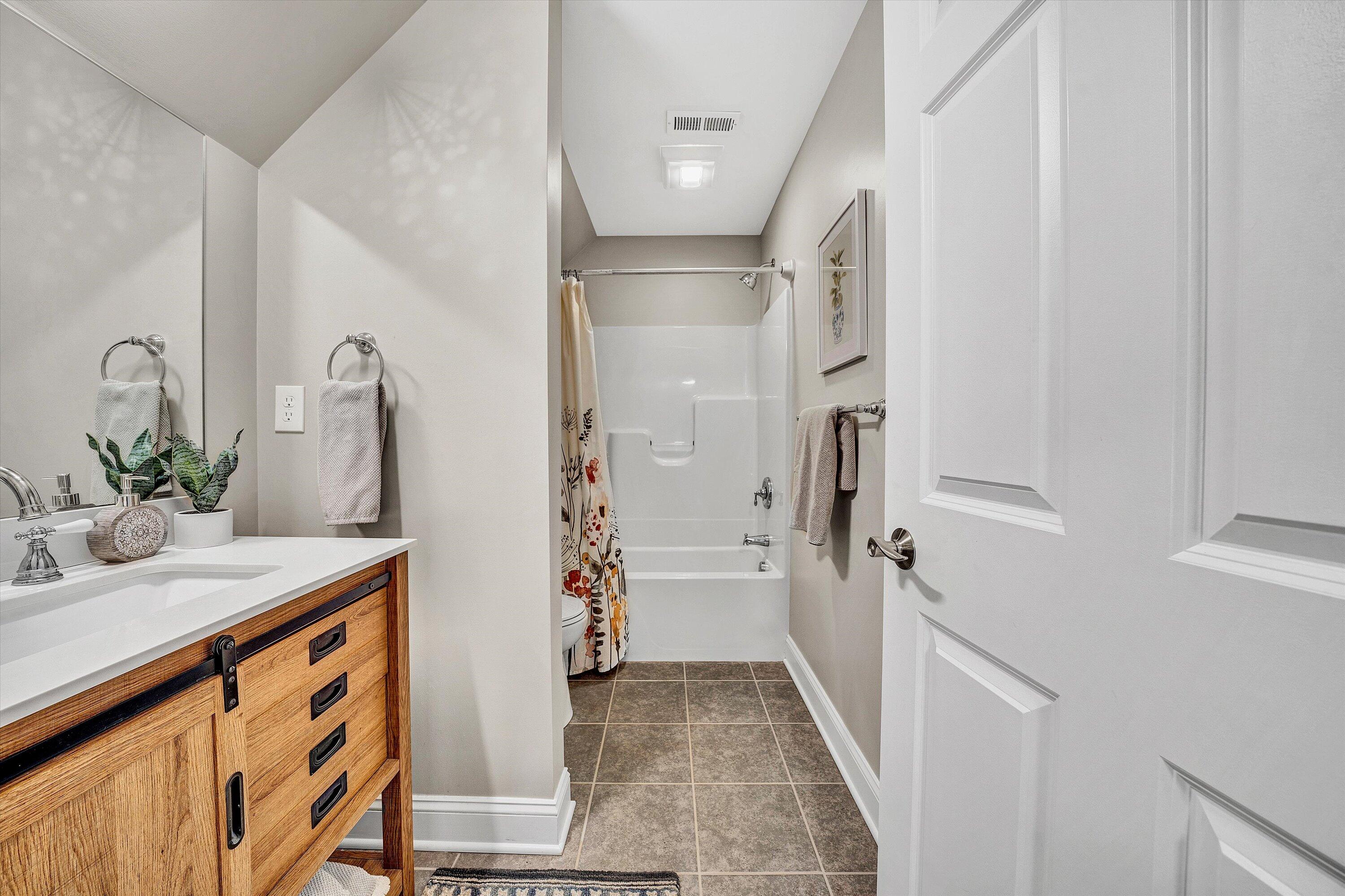 111 Halsey CT