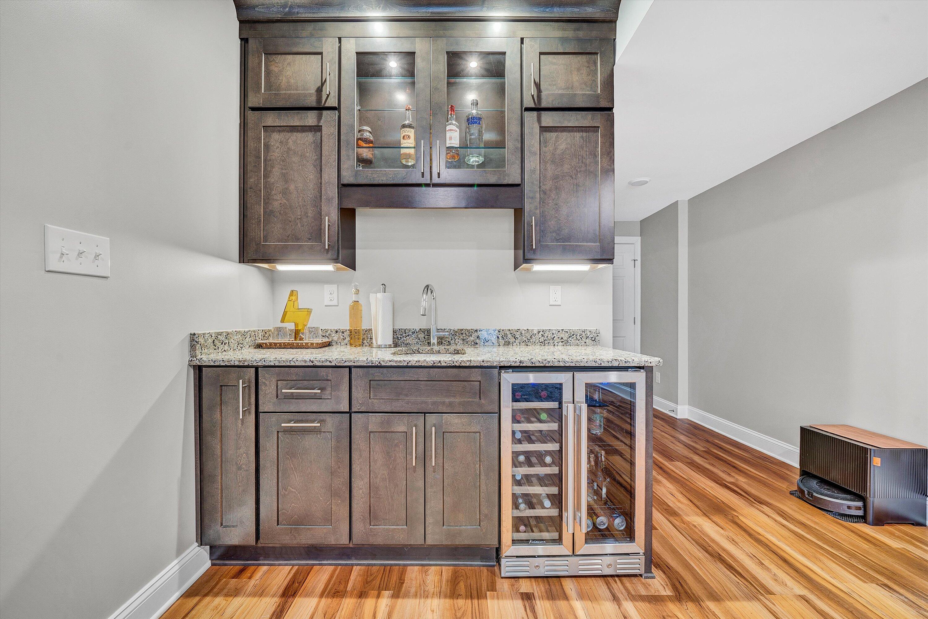 111 Halsey CT