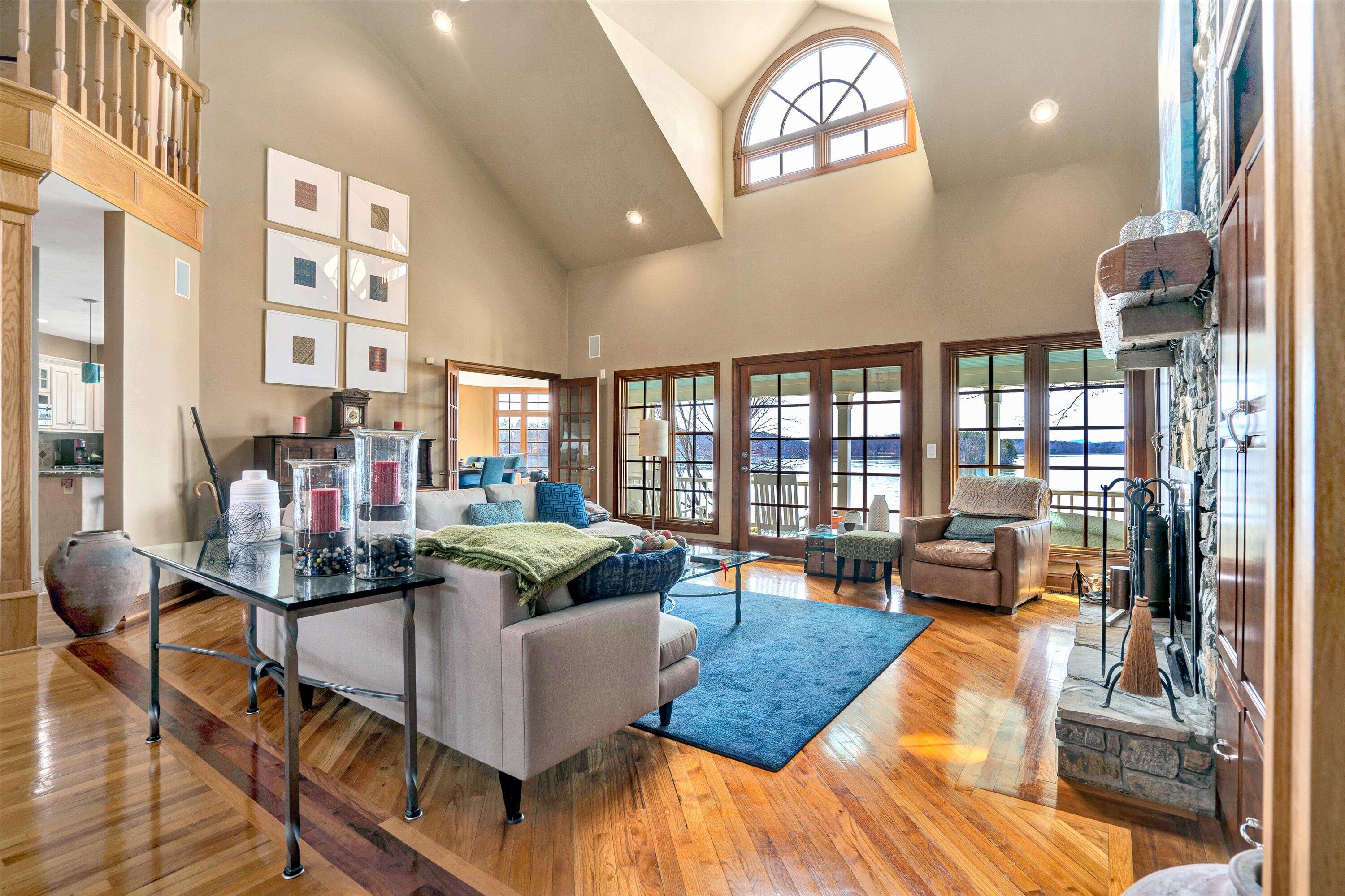 41 Windy Hill CIR