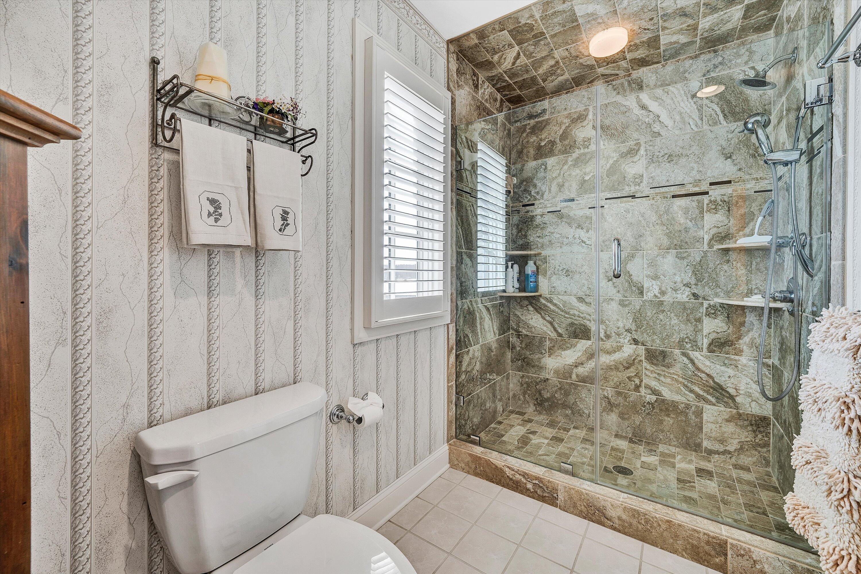 41 Windy Hill CIR