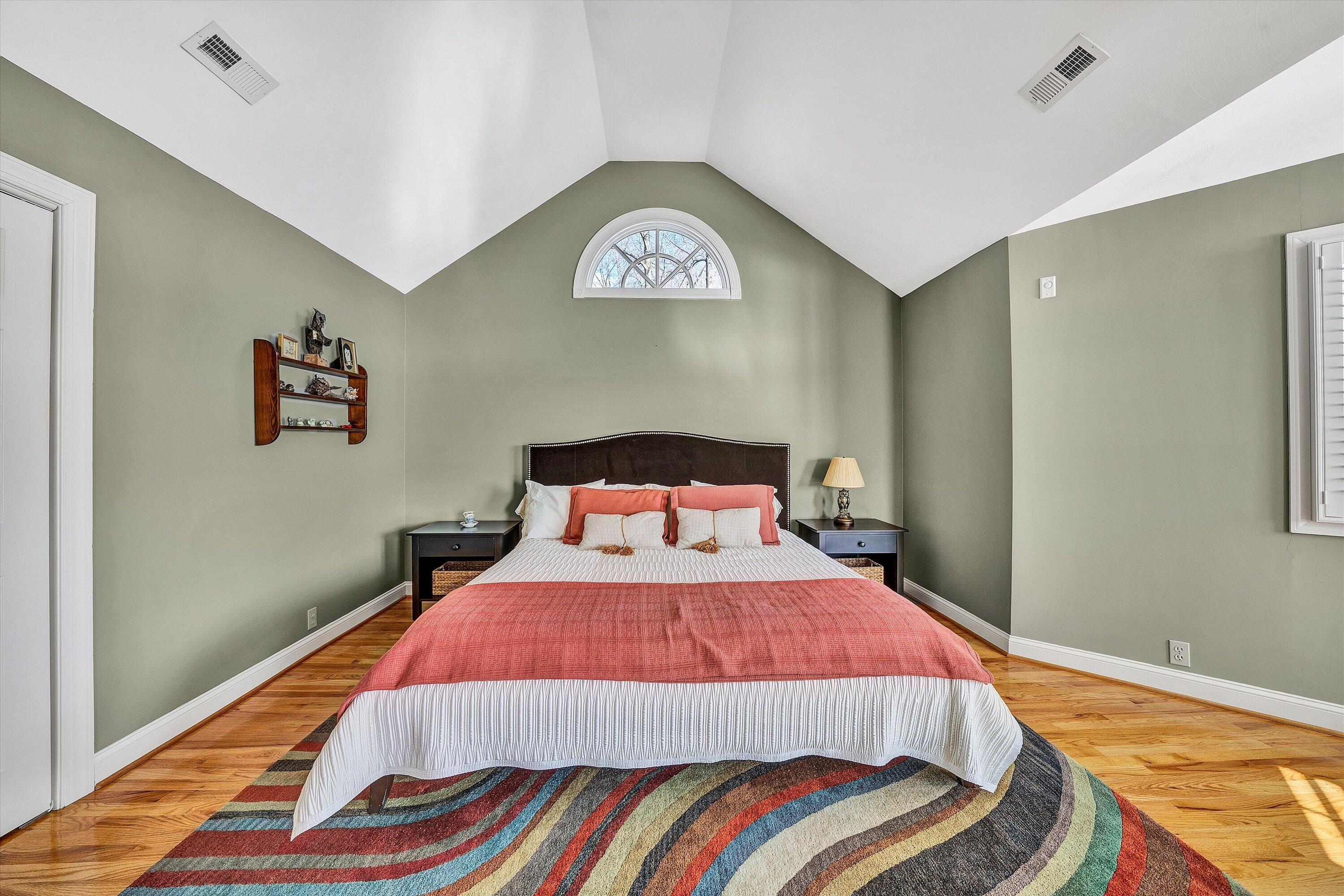 41 Windy Hill CIR