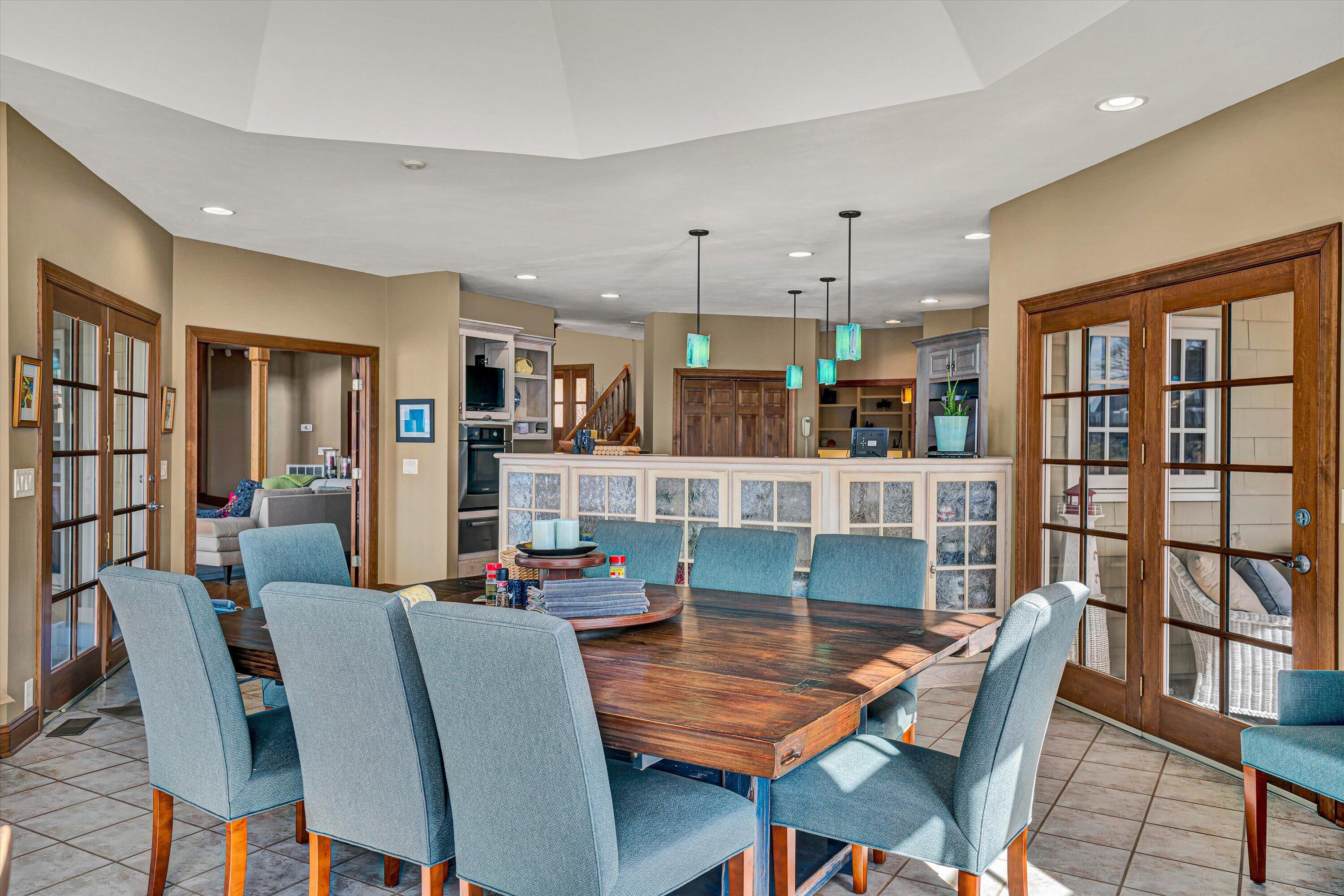 41 Windy Hill CIR