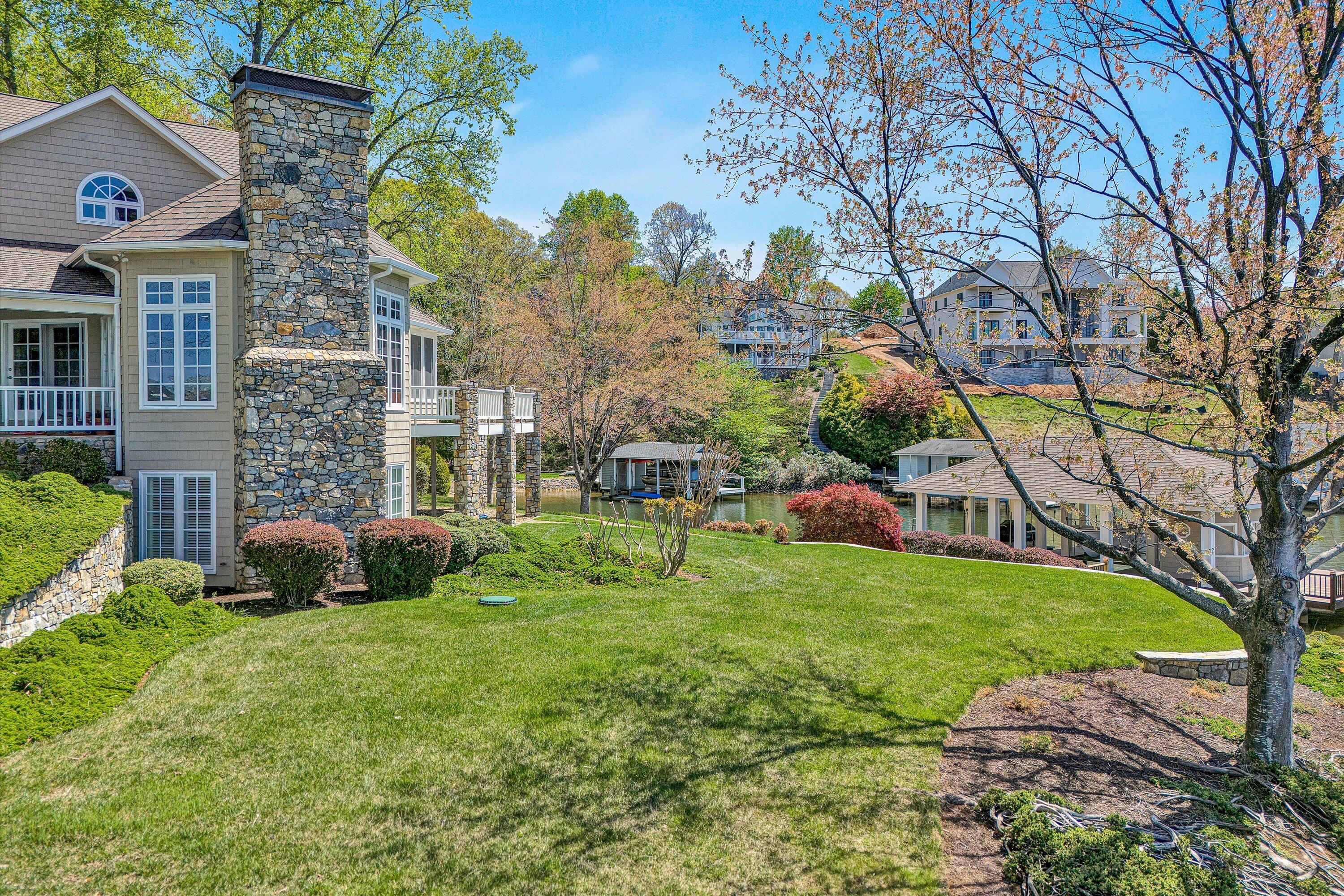 41 Windy Hill CIR