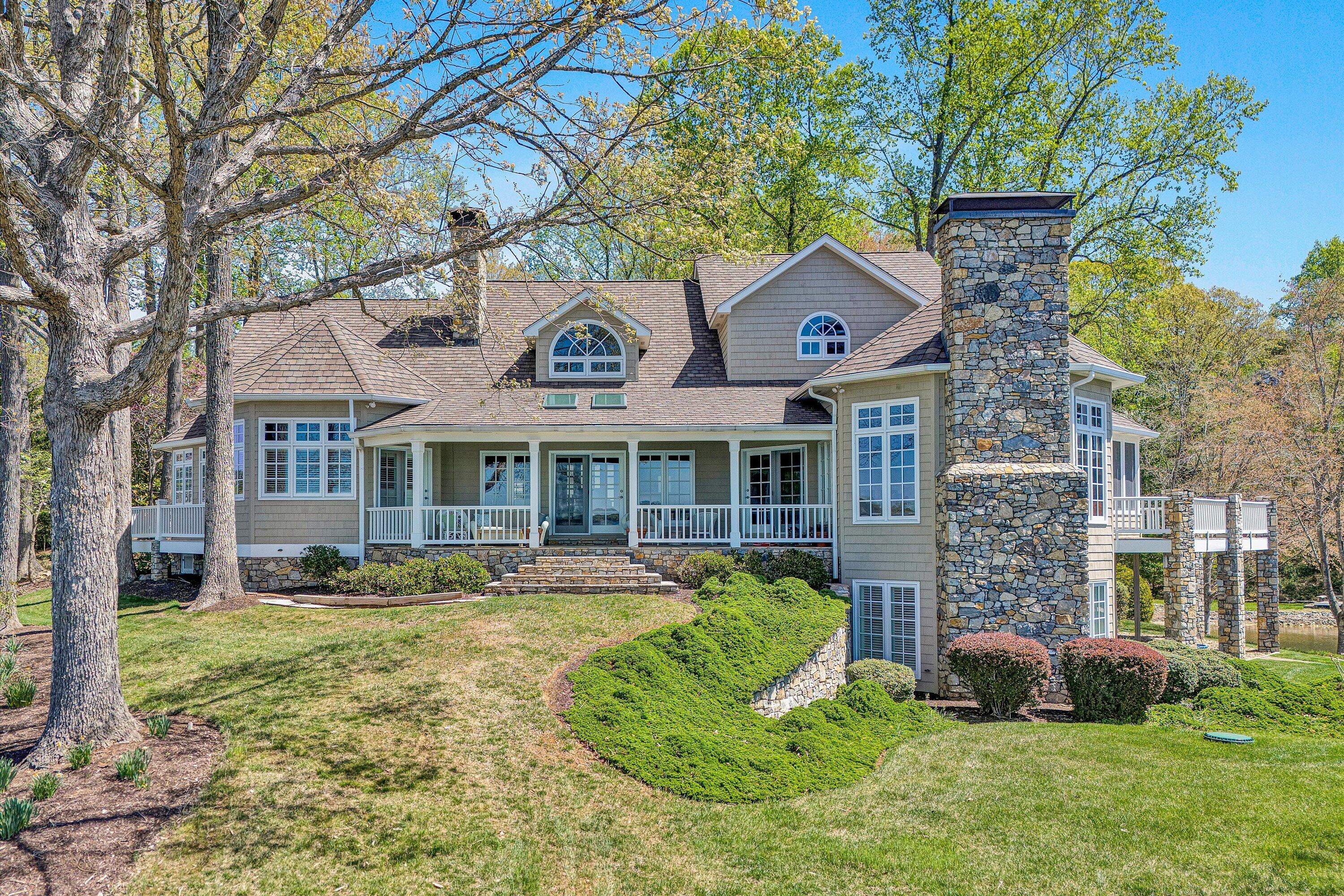 41 Windy Hill CIR
