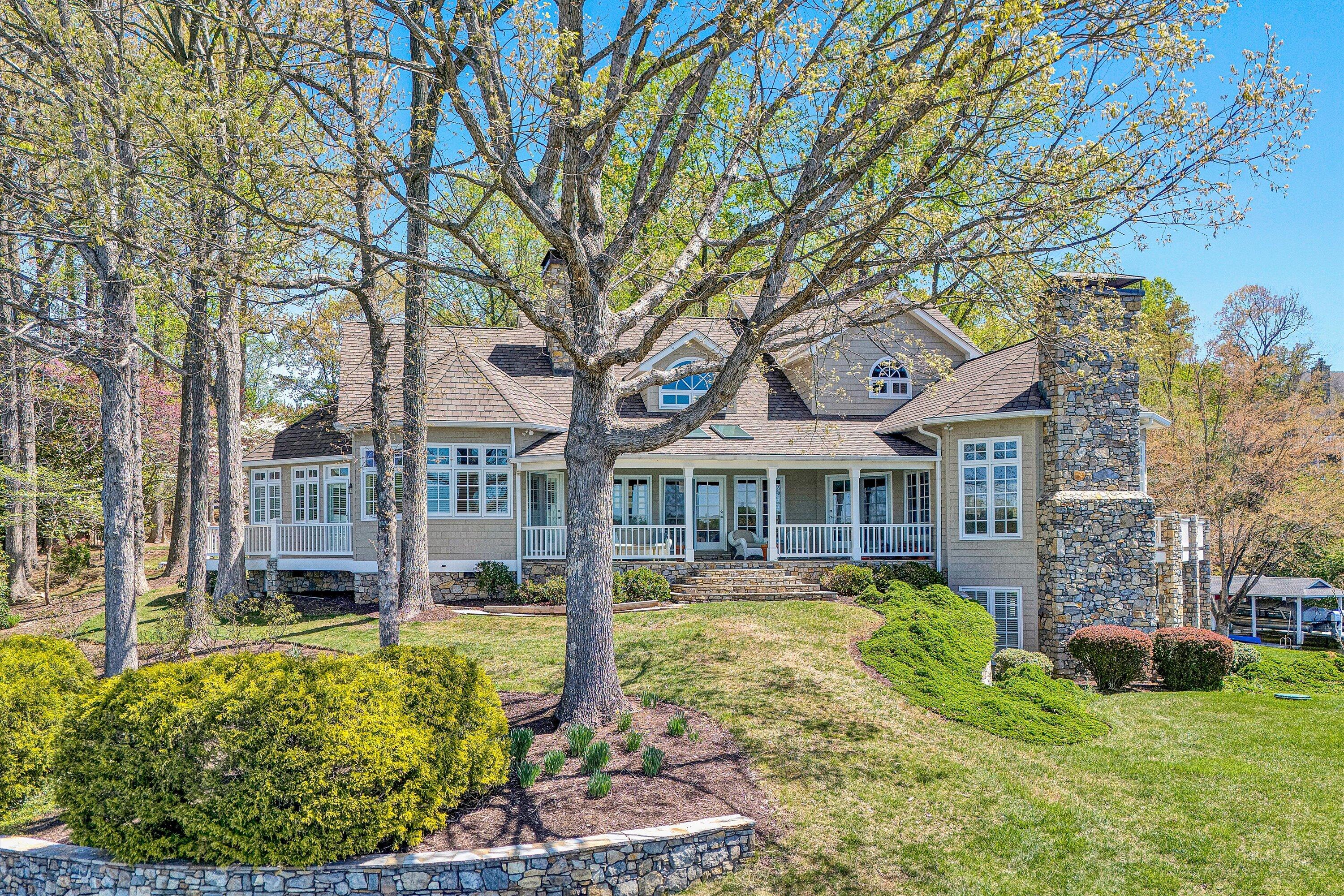41 Windy Hill CIR