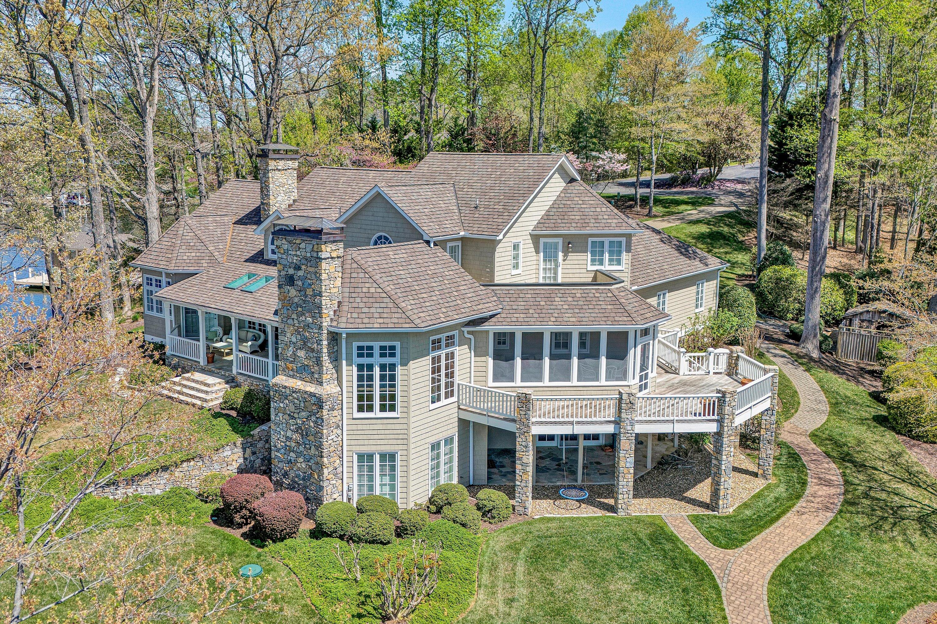 41 Windy Hill CIR